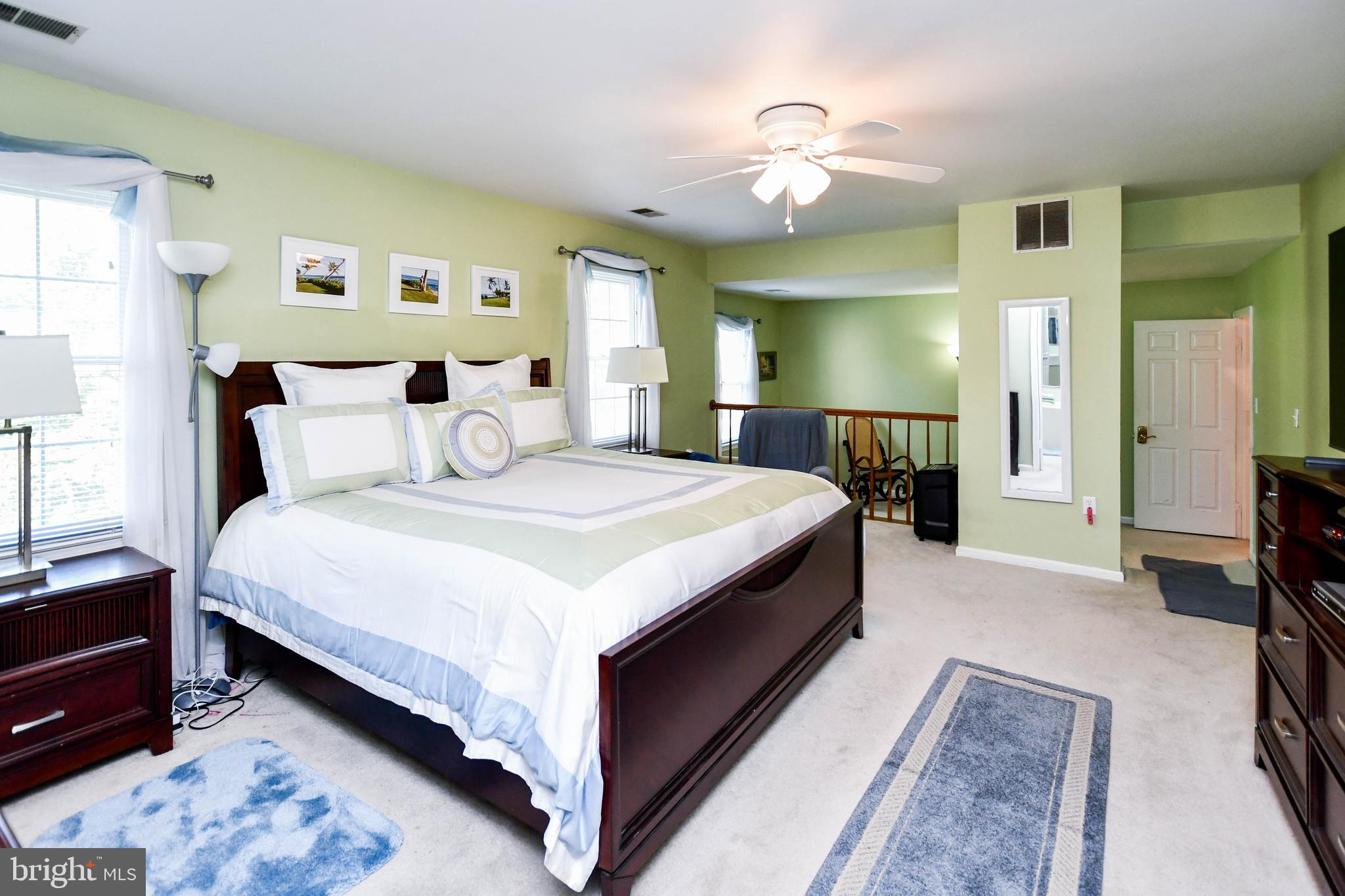 Real estate listing preview #17