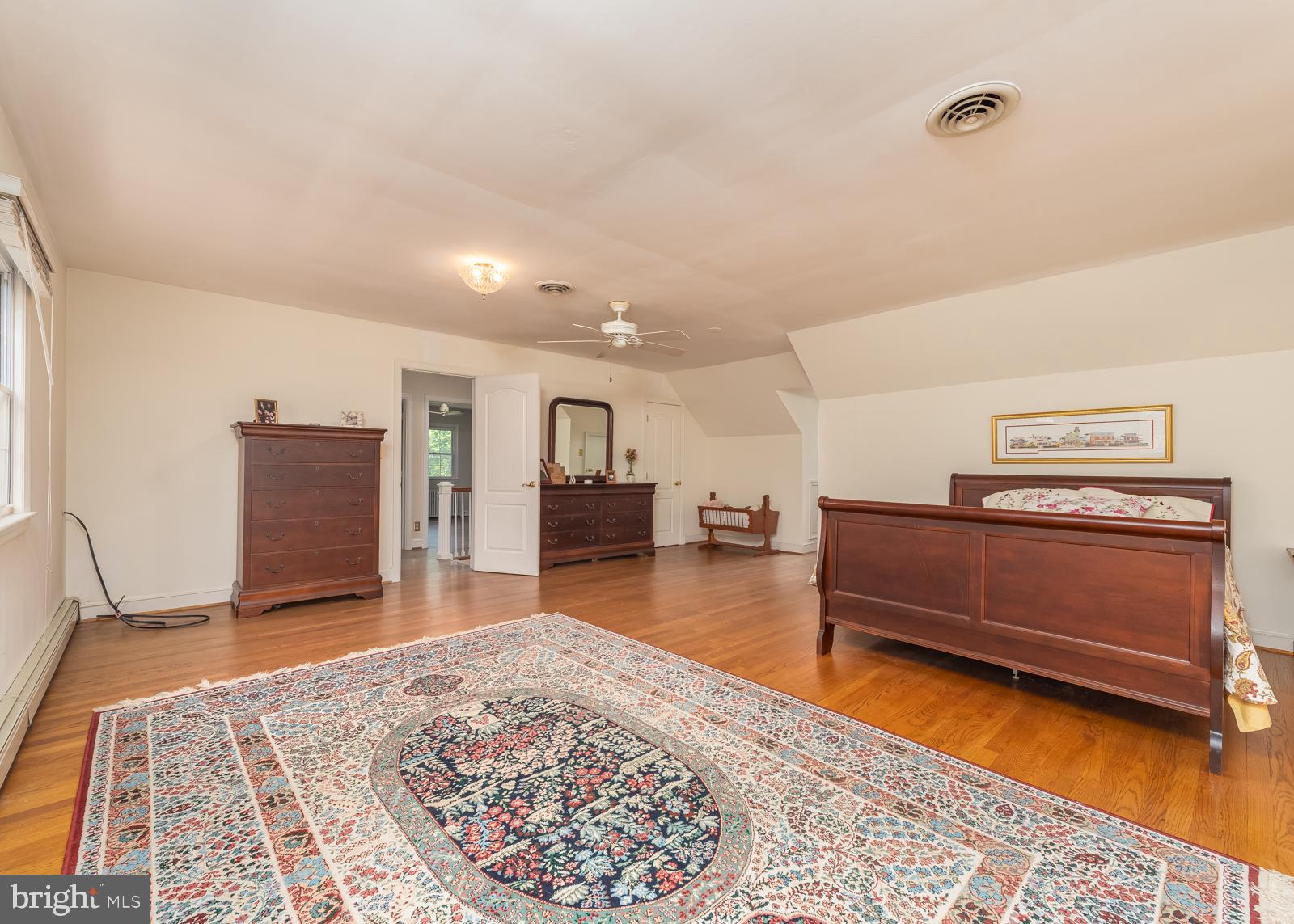 Real estate listing preview #32