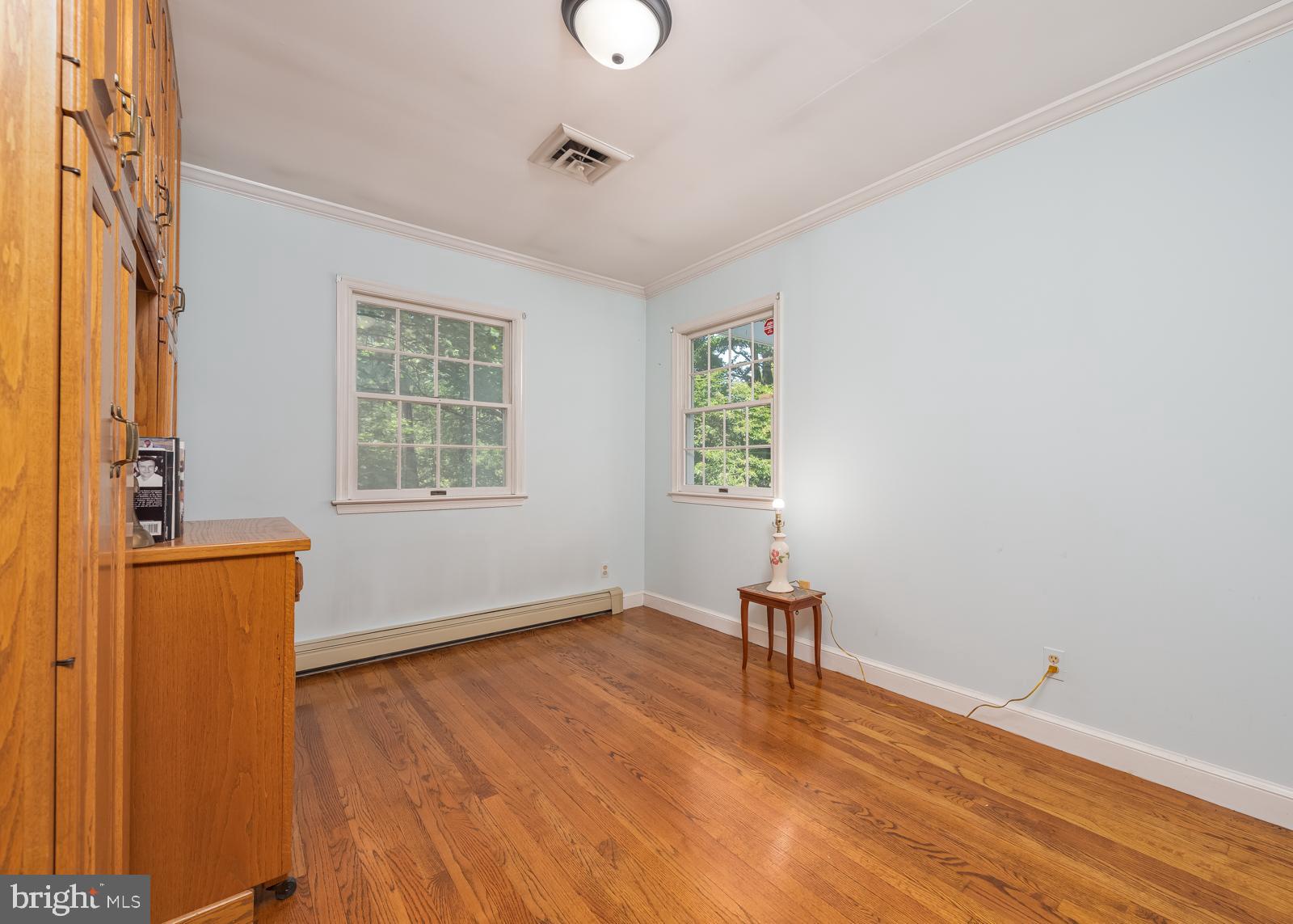 Real estate listing preview #25