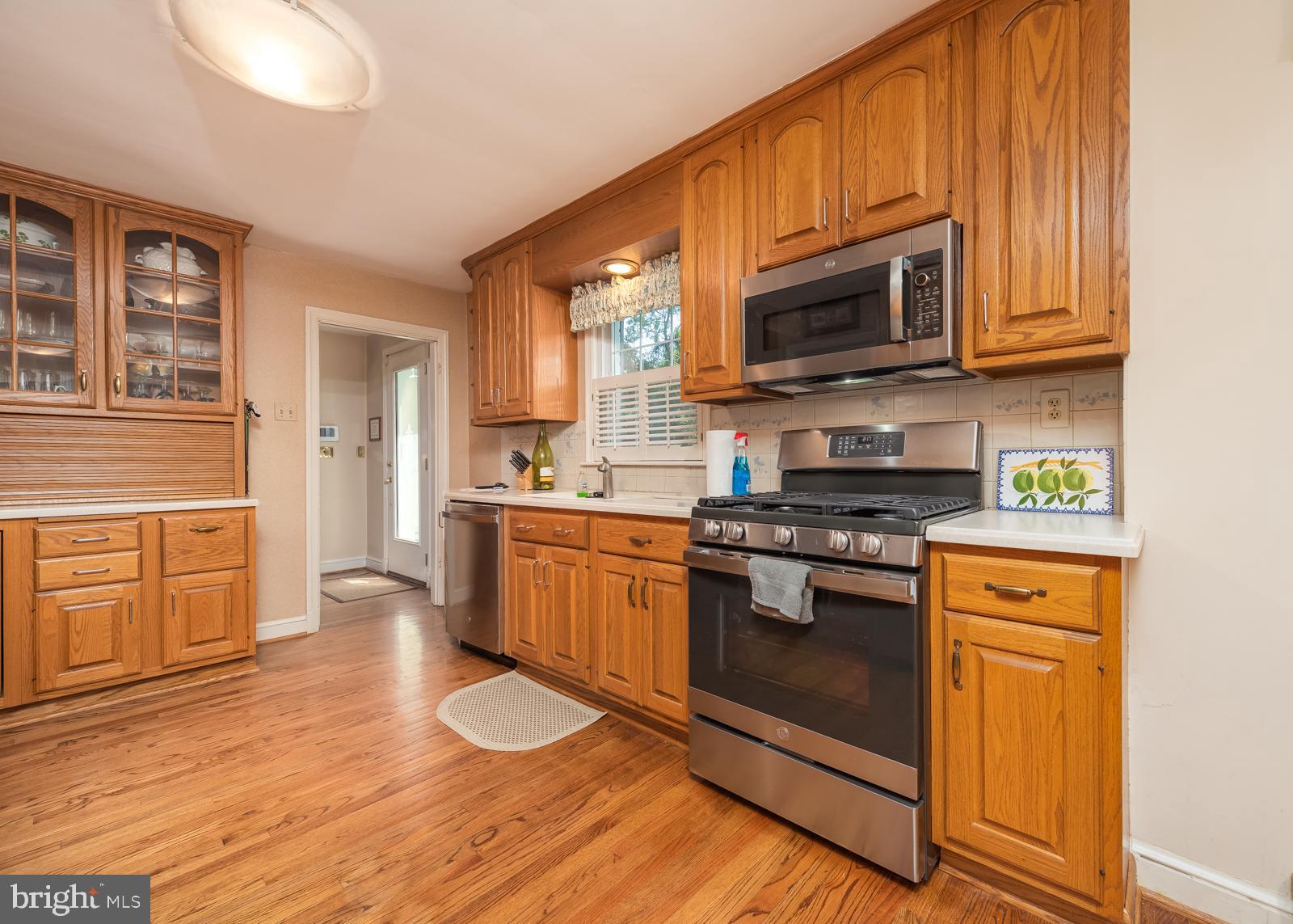 Real estate listing preview #14