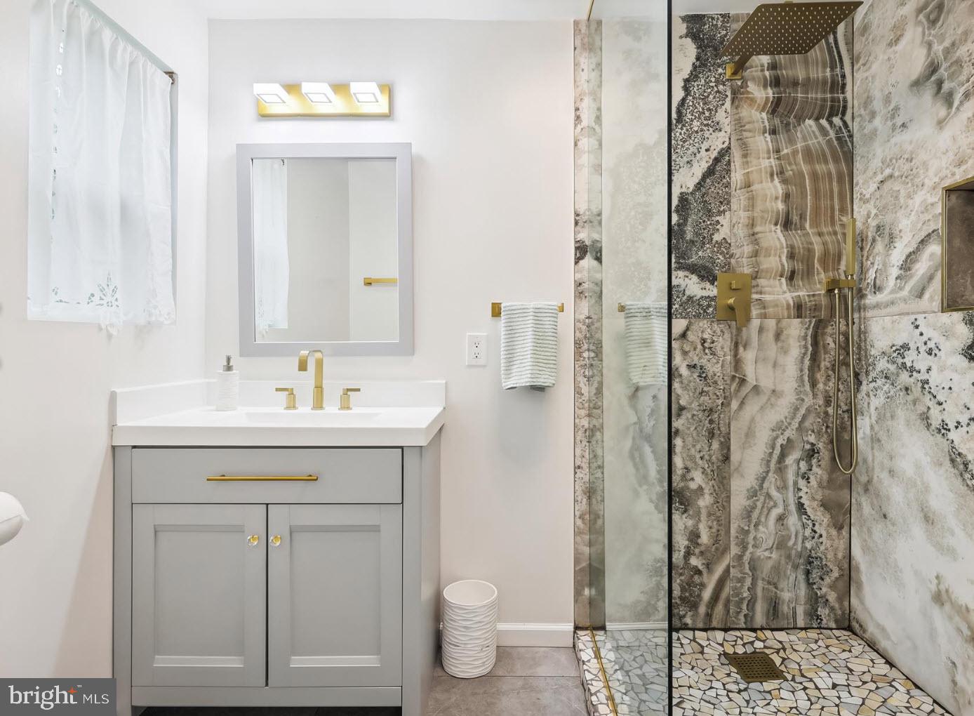 Real estate listing preview #15