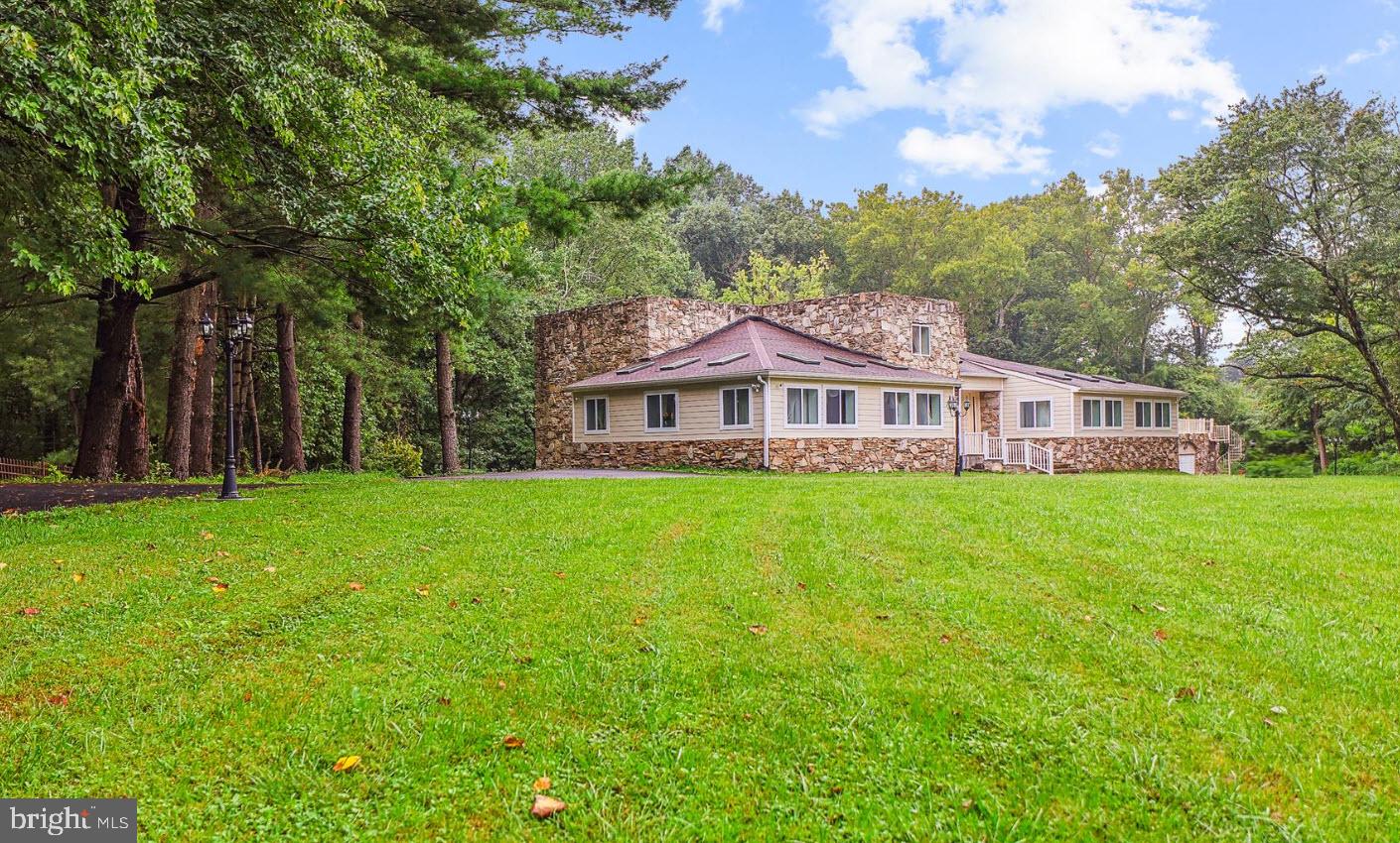 Real estate listing preview #16