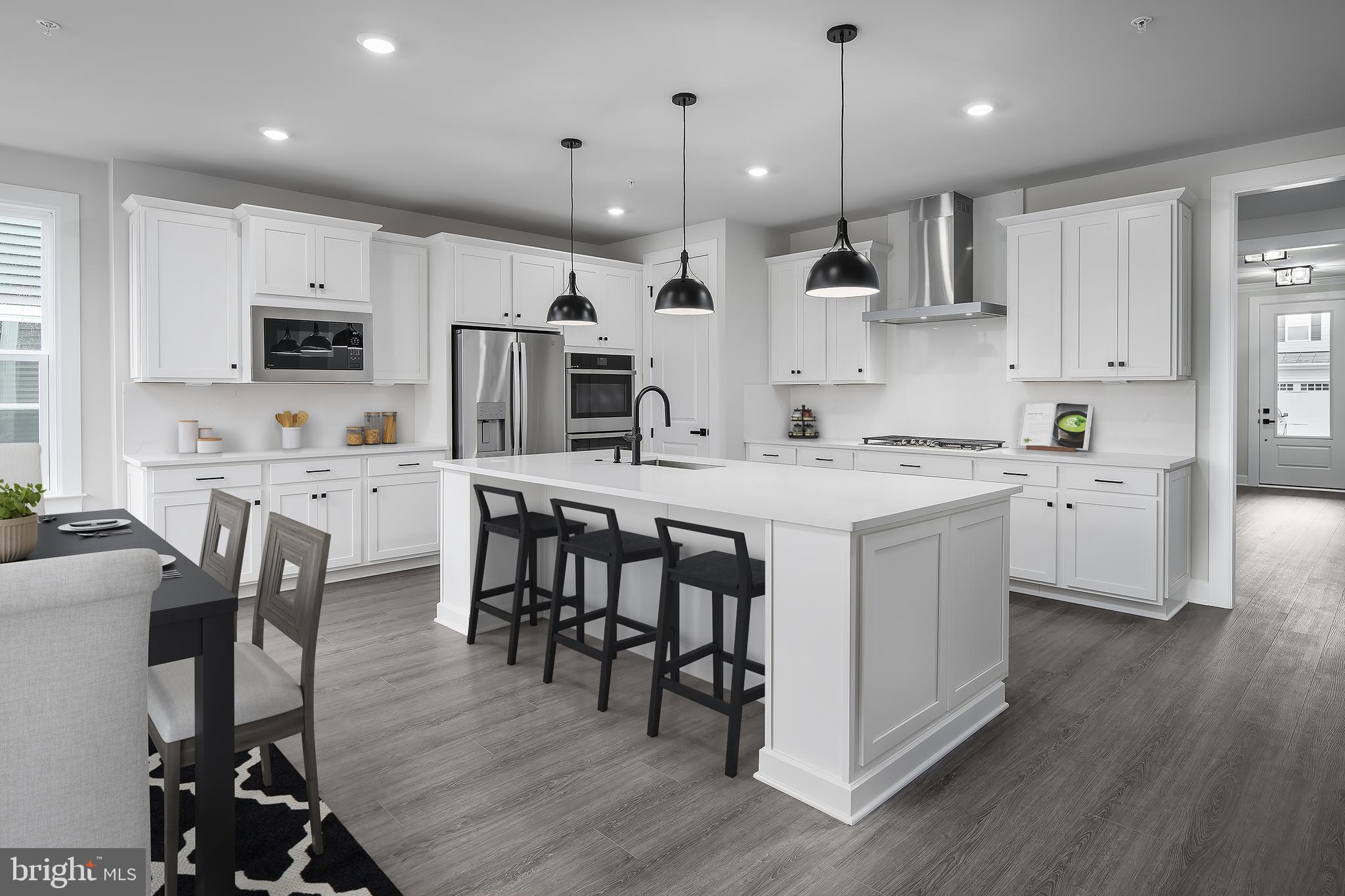 Real estate listing preview #2