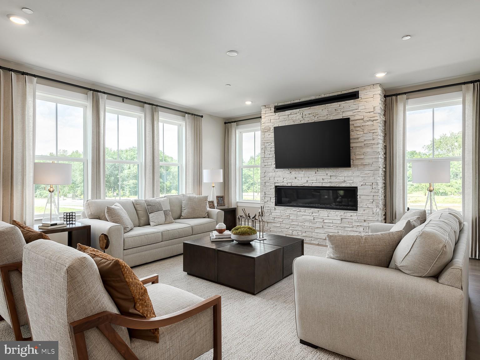 Real estate listing preview #5