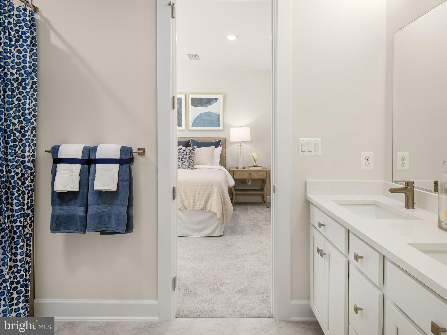 Real estate listing preview #13