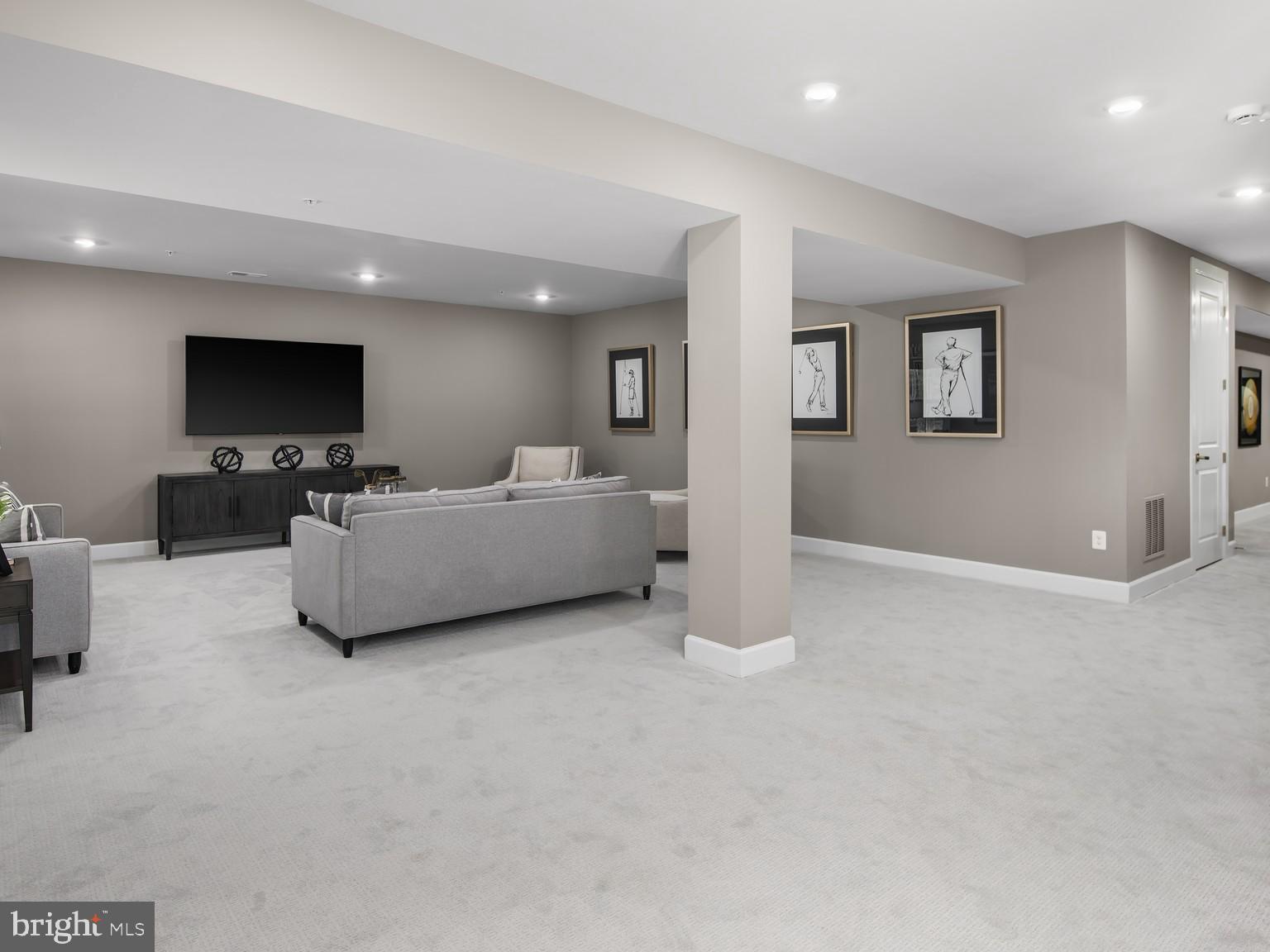 Real estate listing preview #21