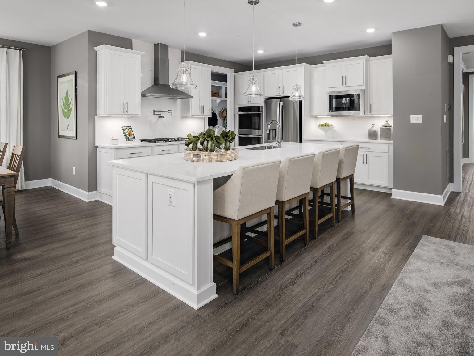 Real estate listing preview #3