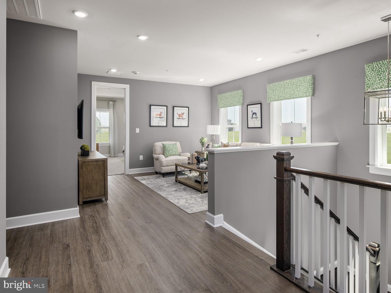 Real estate listing preview #11