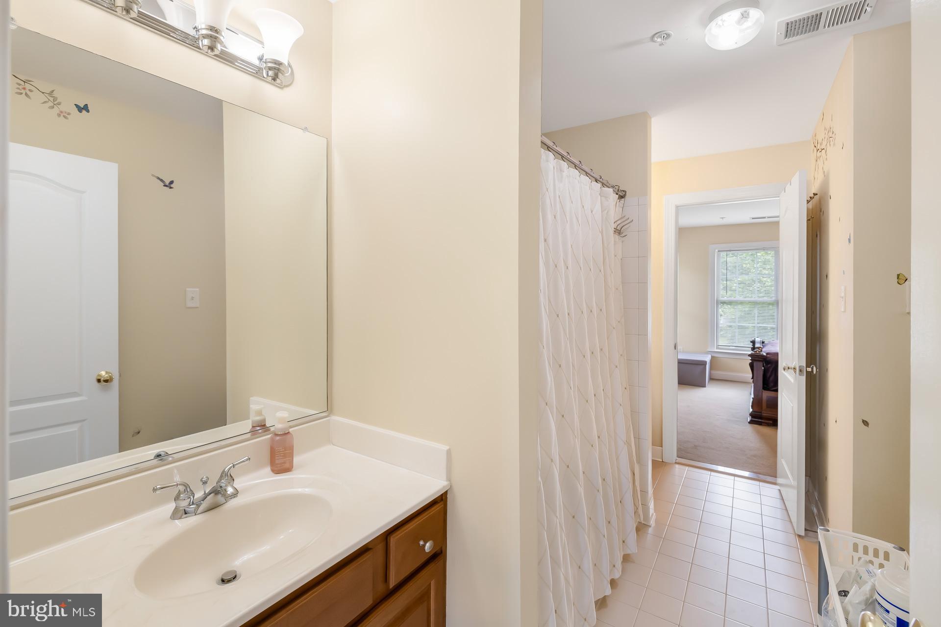 Real estate listing preview #60