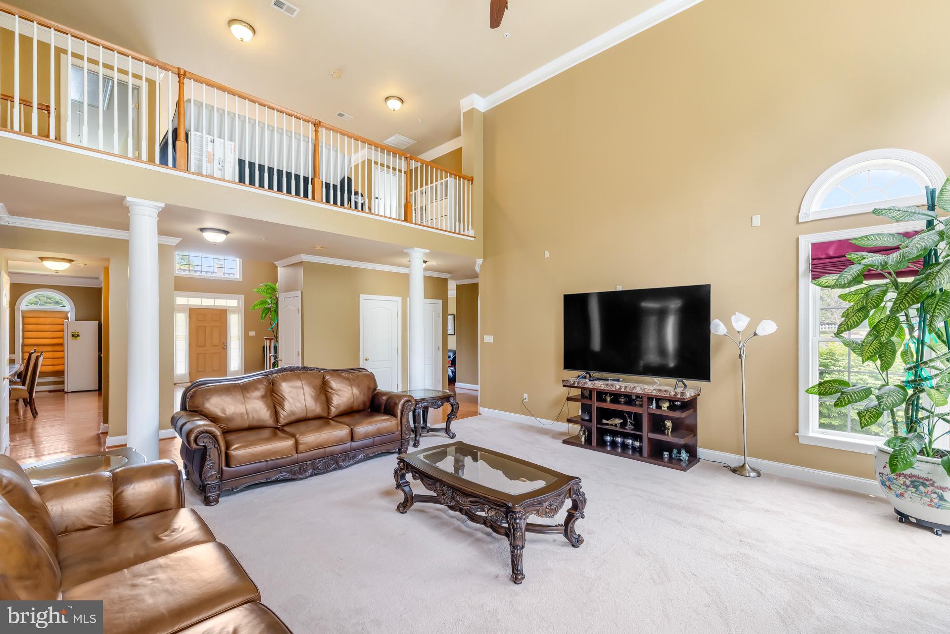 Real estate listing preview #5