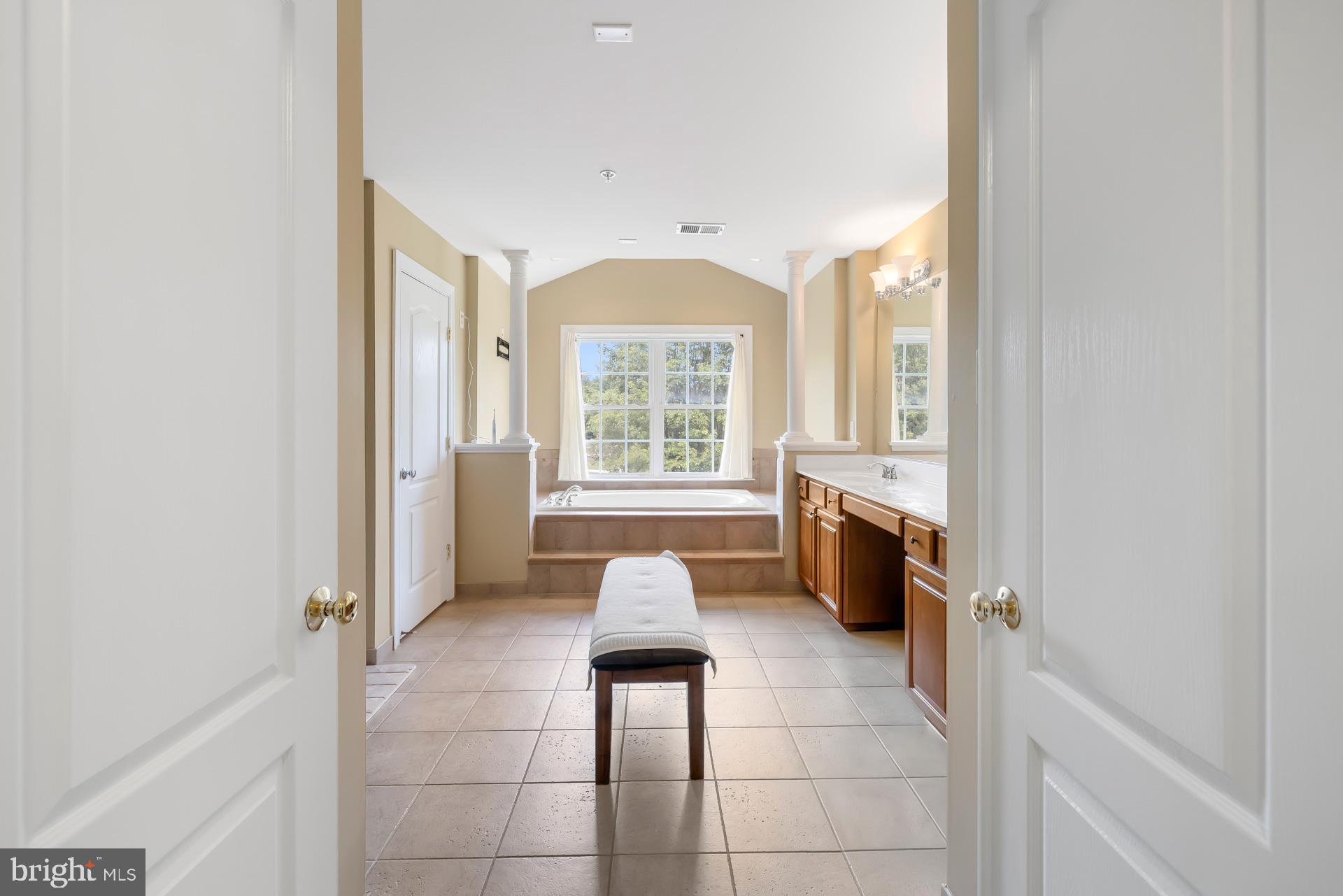 Real estate listing preview #49