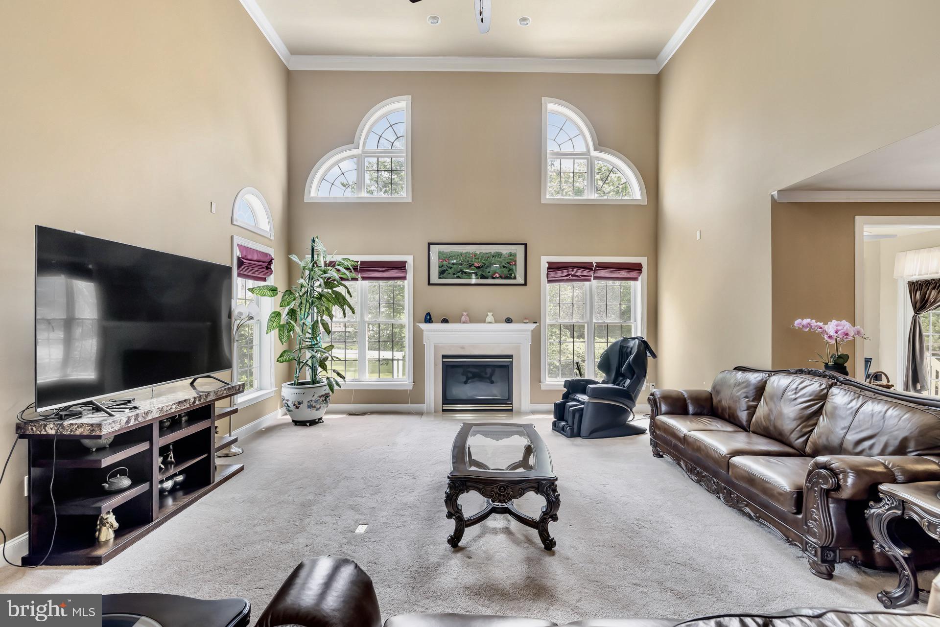 Real estate listing preview #3