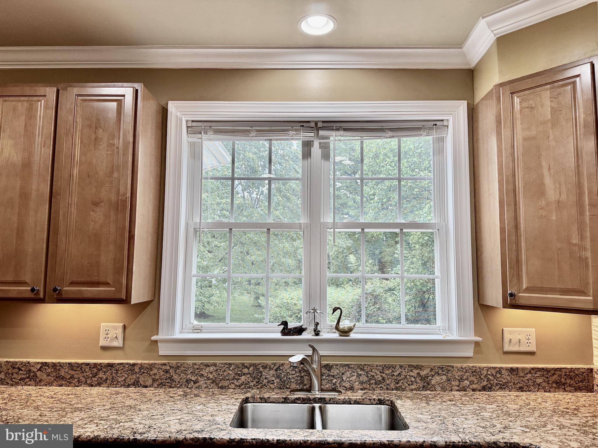 Real estate listing preview #24