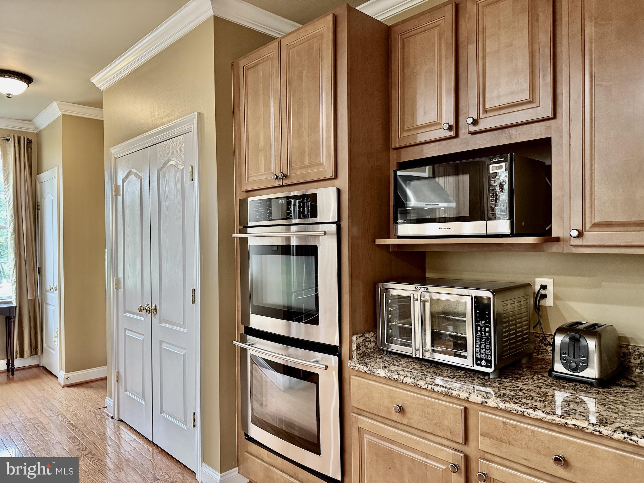 Real estate listing preview #18