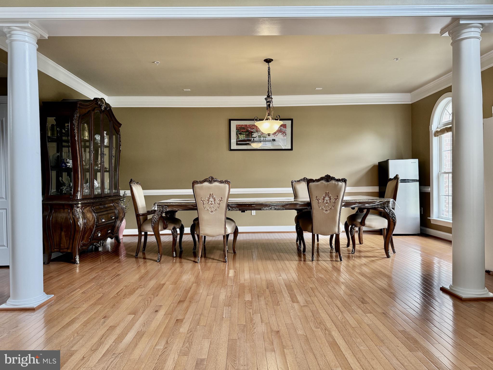 Real estate listing preview #11