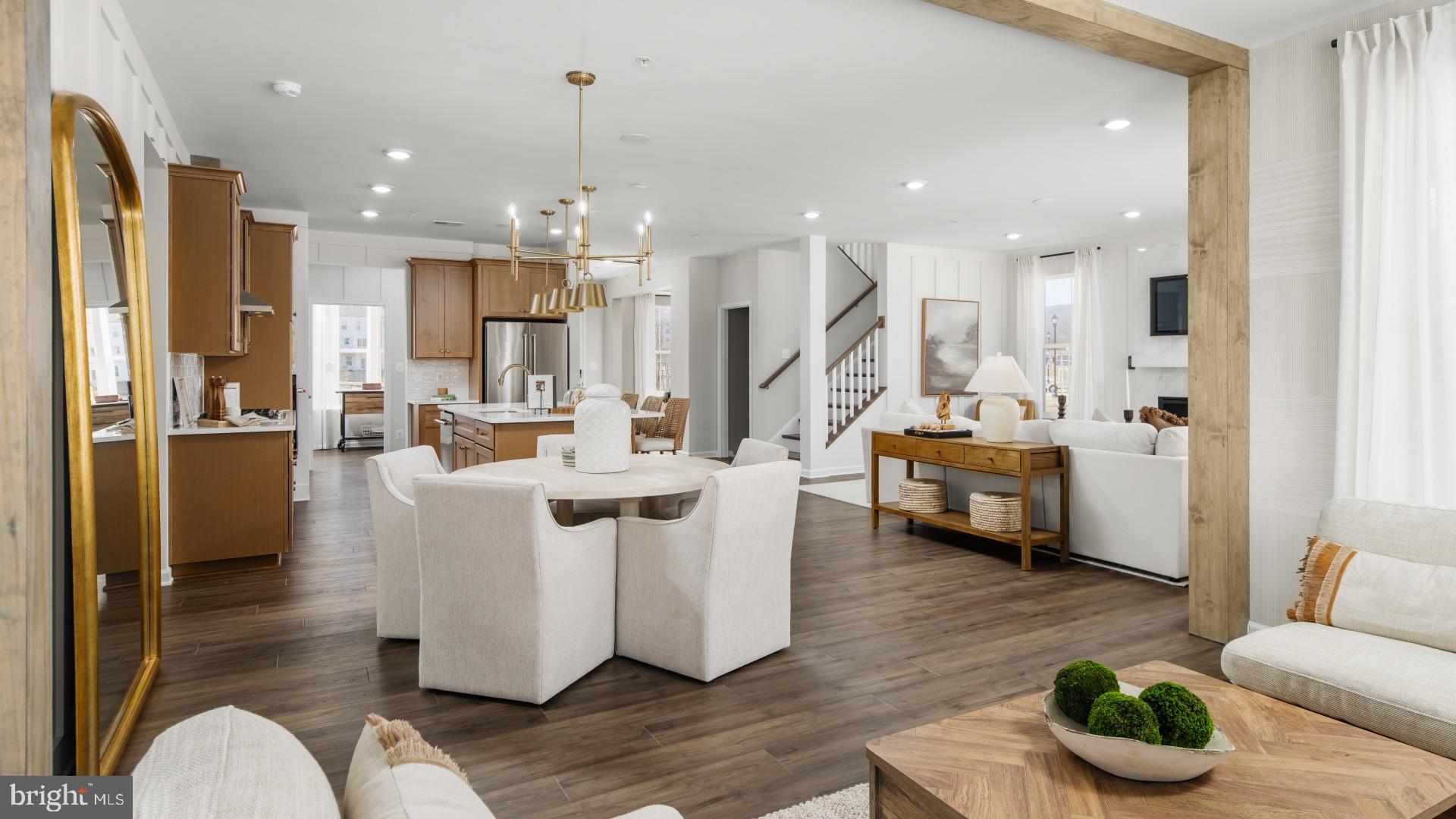 Real estate listing preview #8