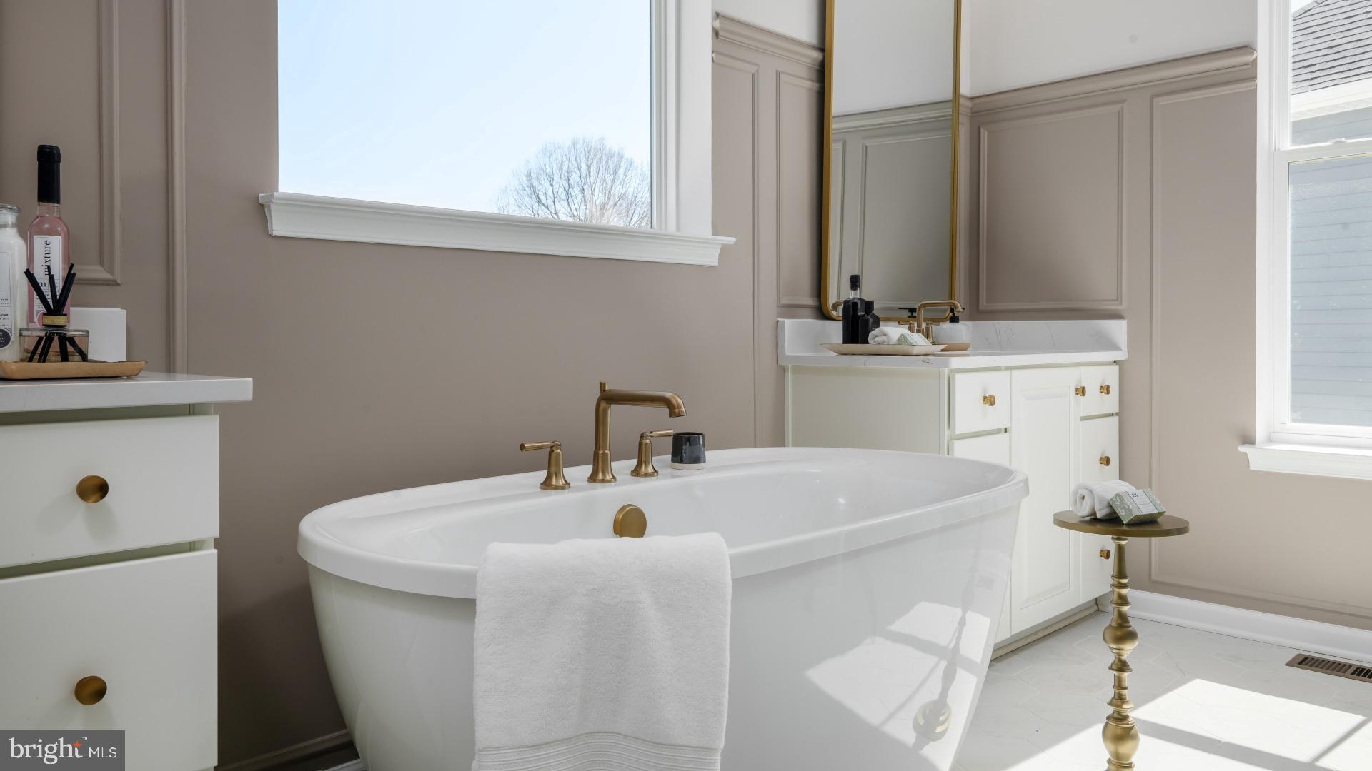 Real estate listing preview #14