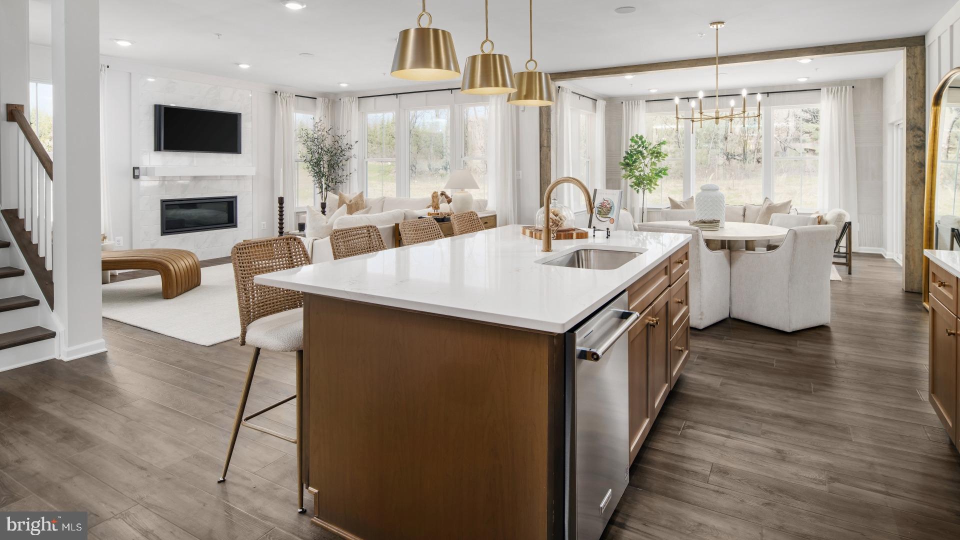 Real estate listing preview #11