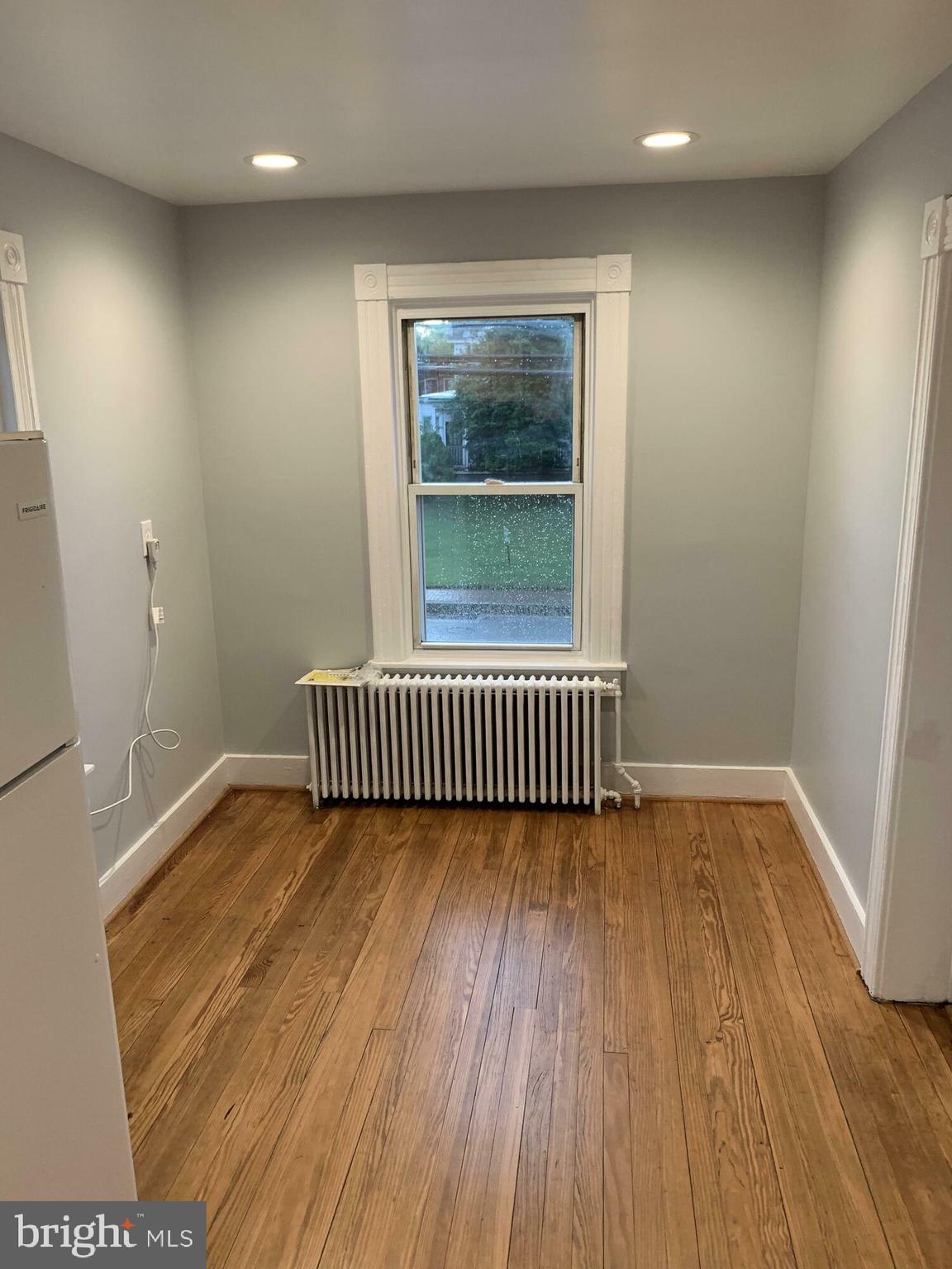 Real estate listing preview #14