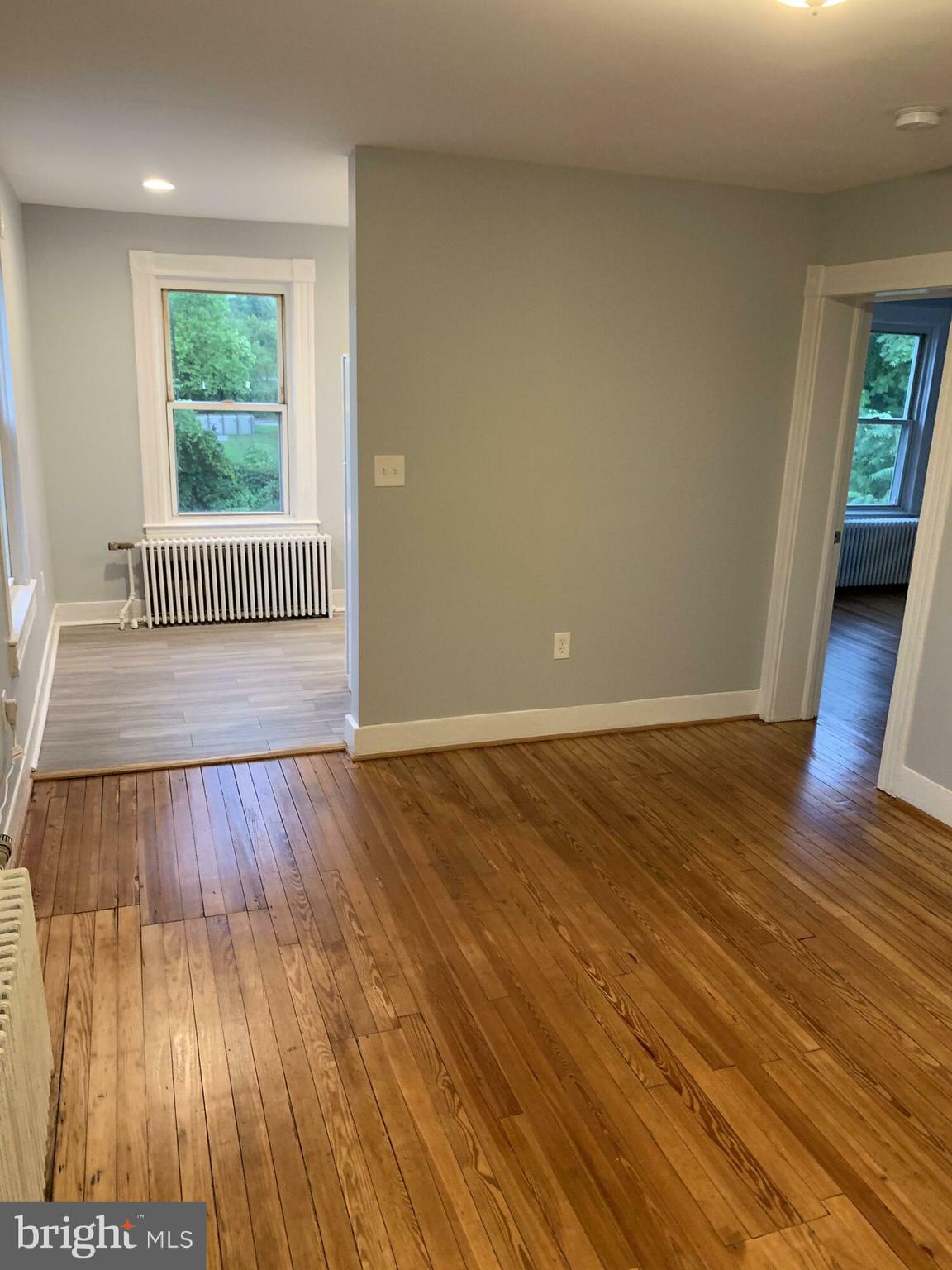 Real estate listing preview #18