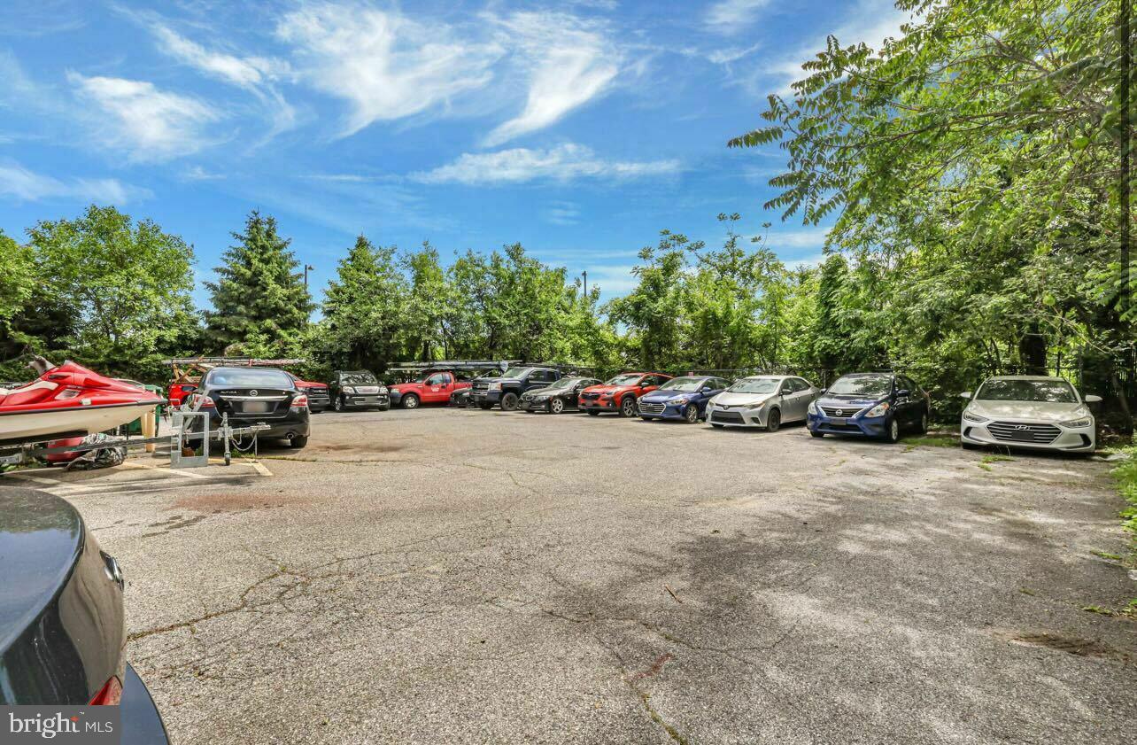 Real estate listing preview #37