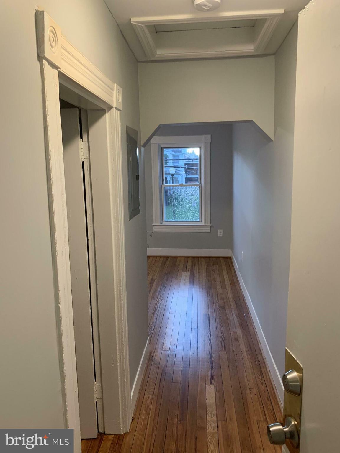 Real estate listing preview #9