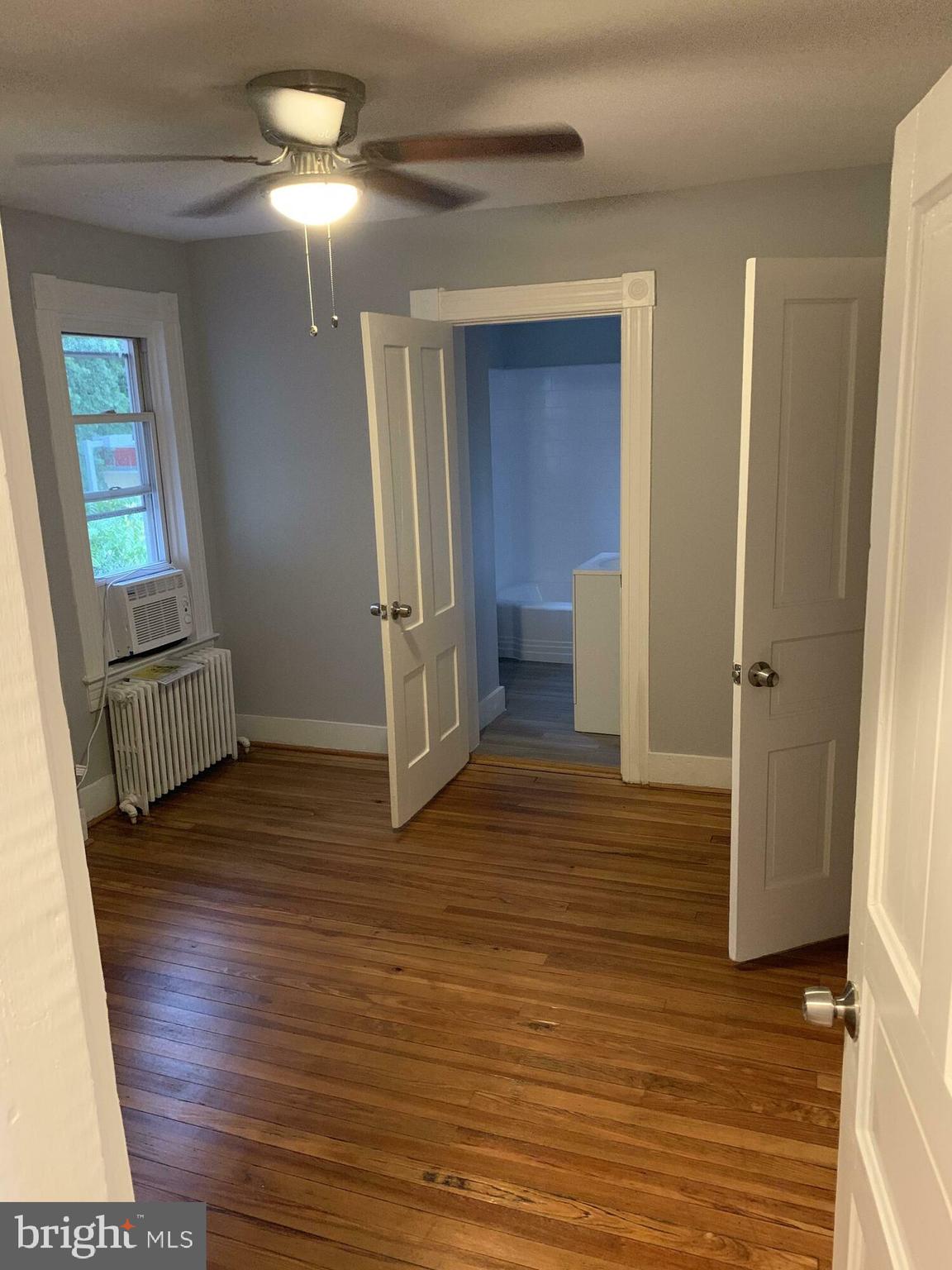 Real estate listing preview #10