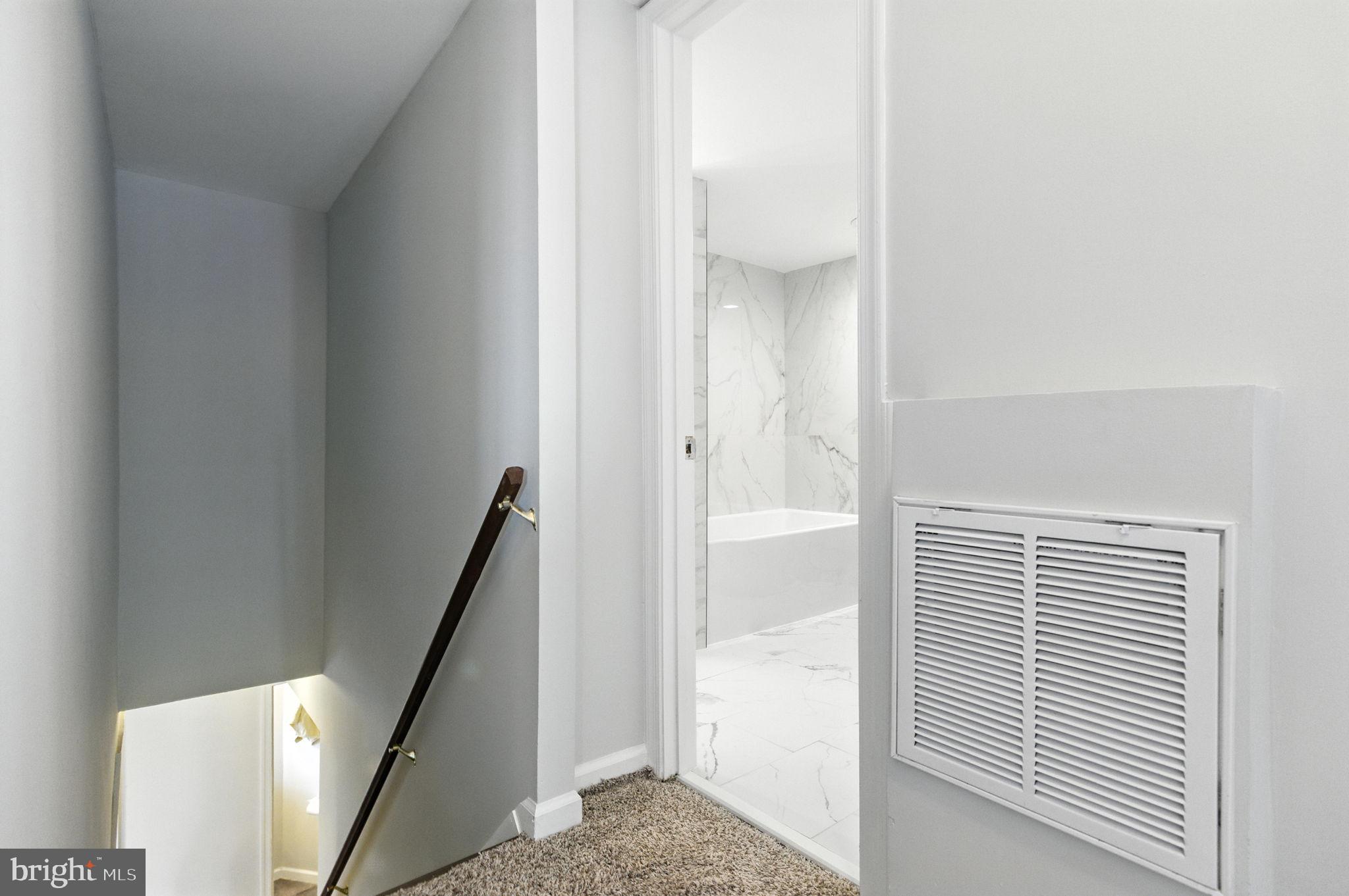 Real estate listing preview #36