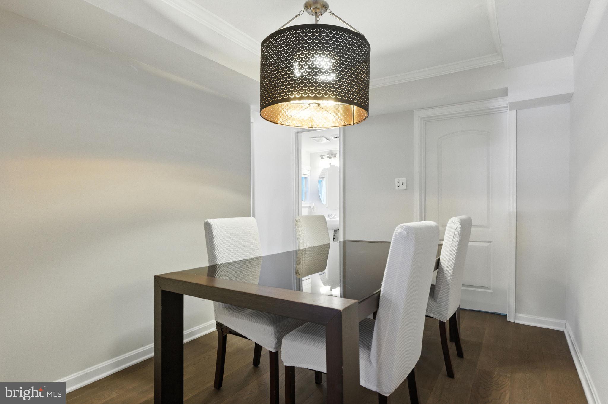 Real estate listing preview #24