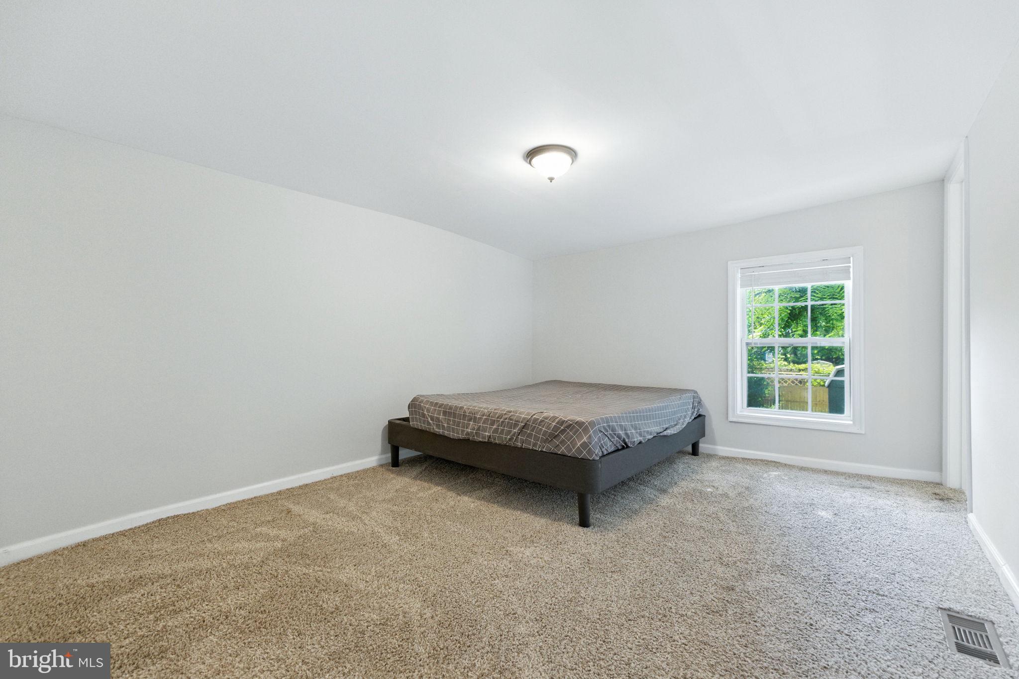 Real estate listing preview #42