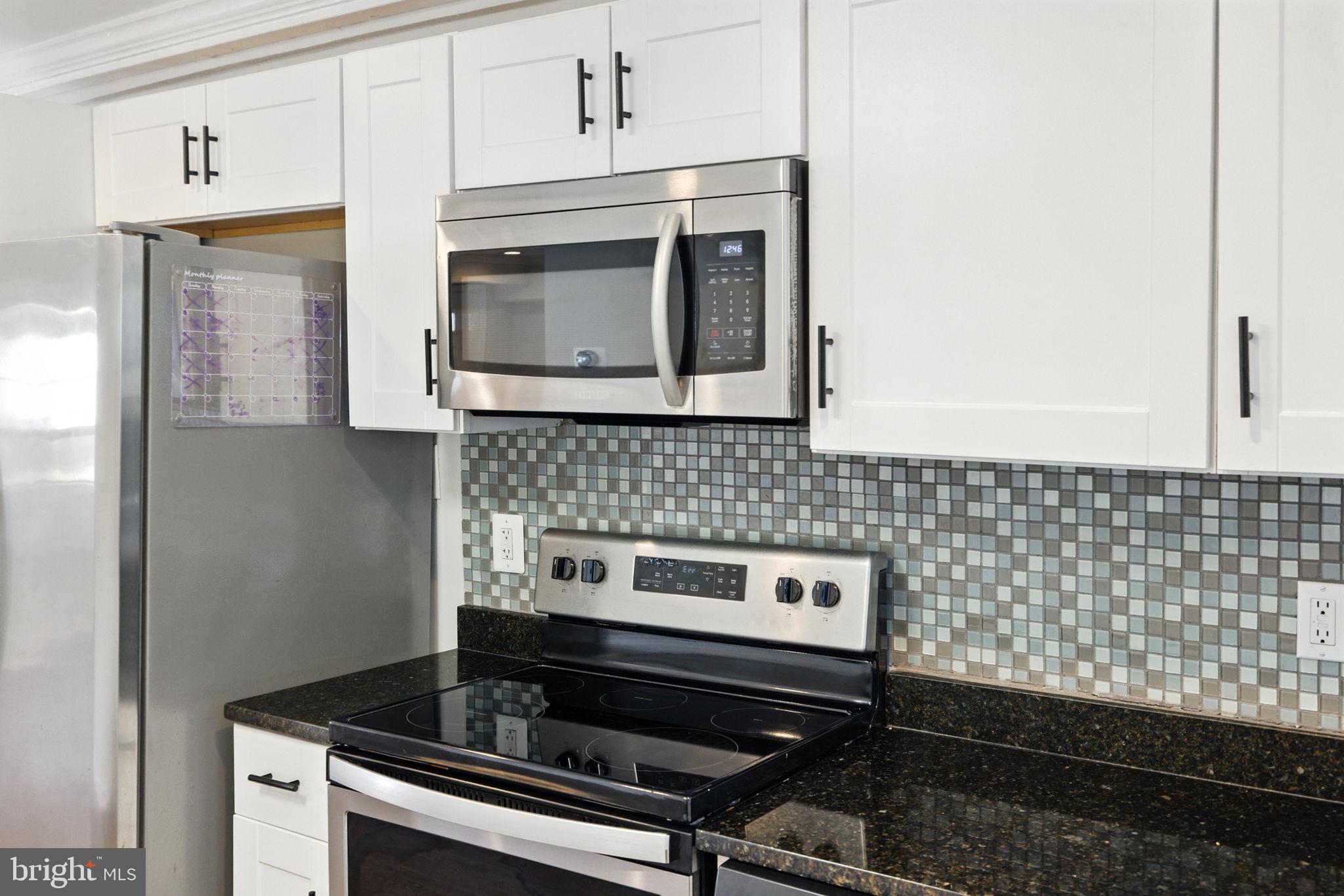 Real estate listing preview #15