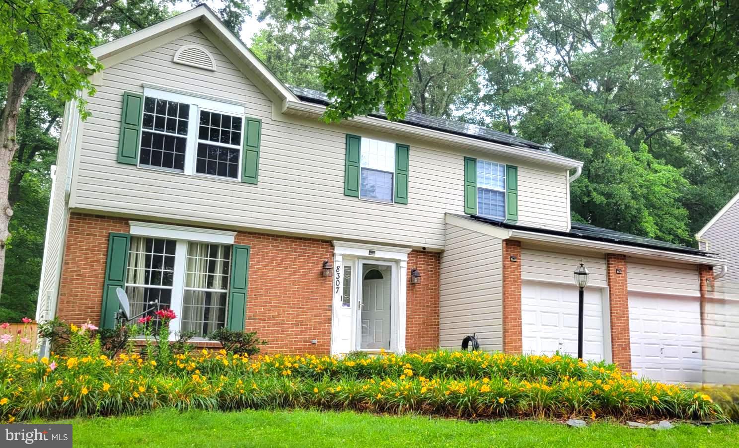 Real estate listing preview #2