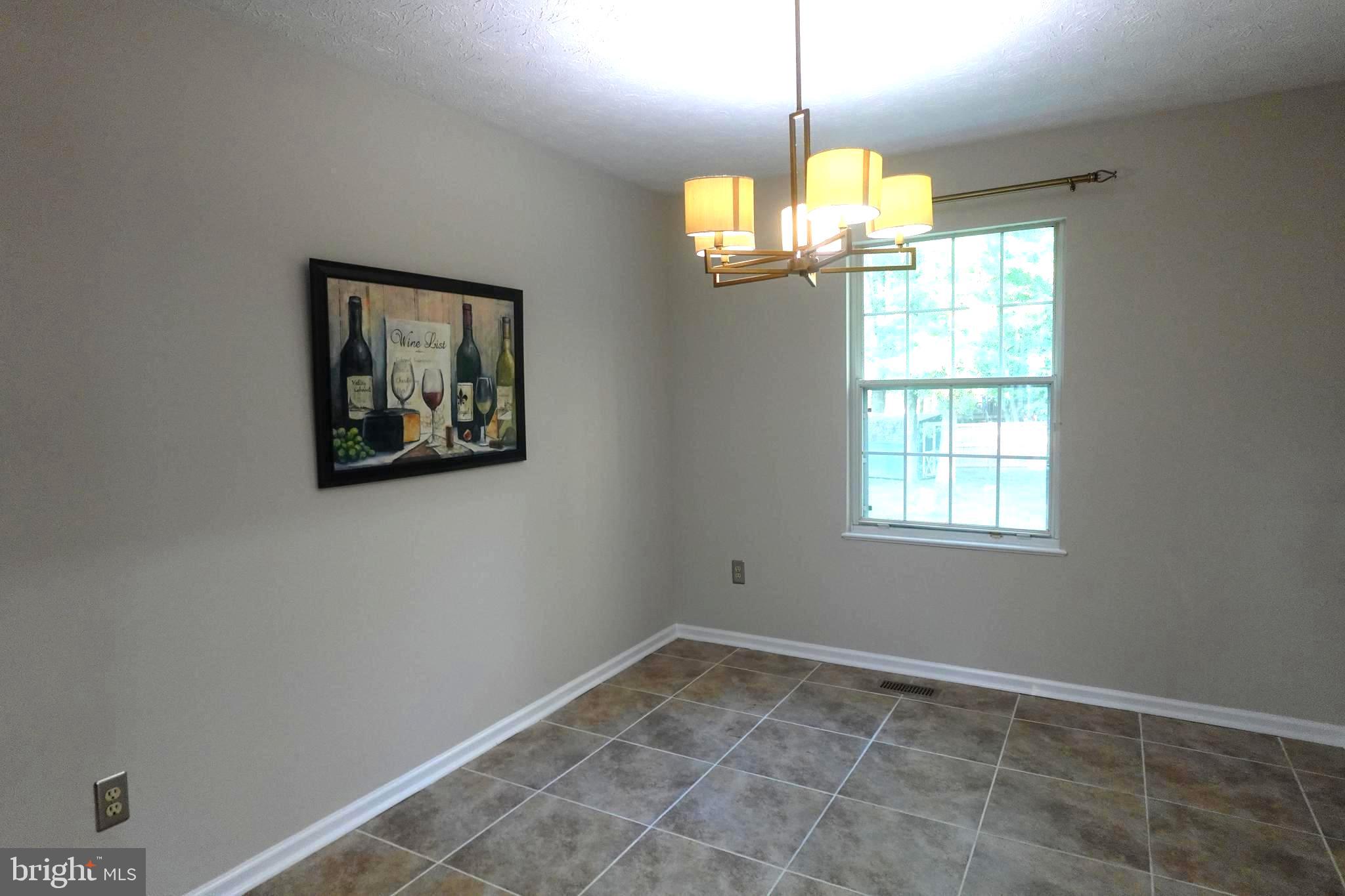 Real estate listing preview #13