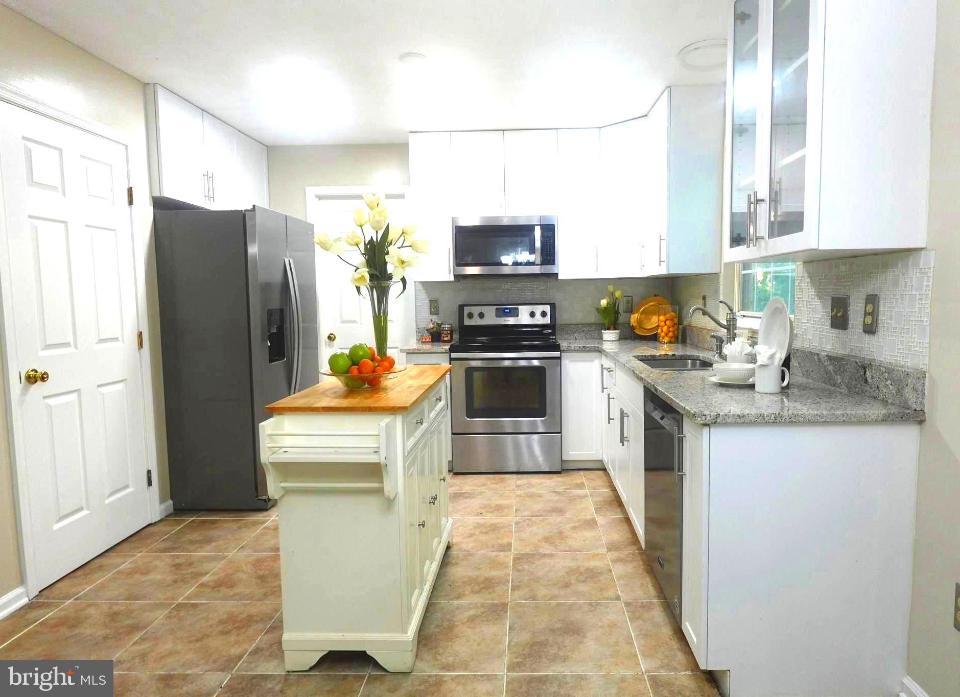 Real estate listing preview #7