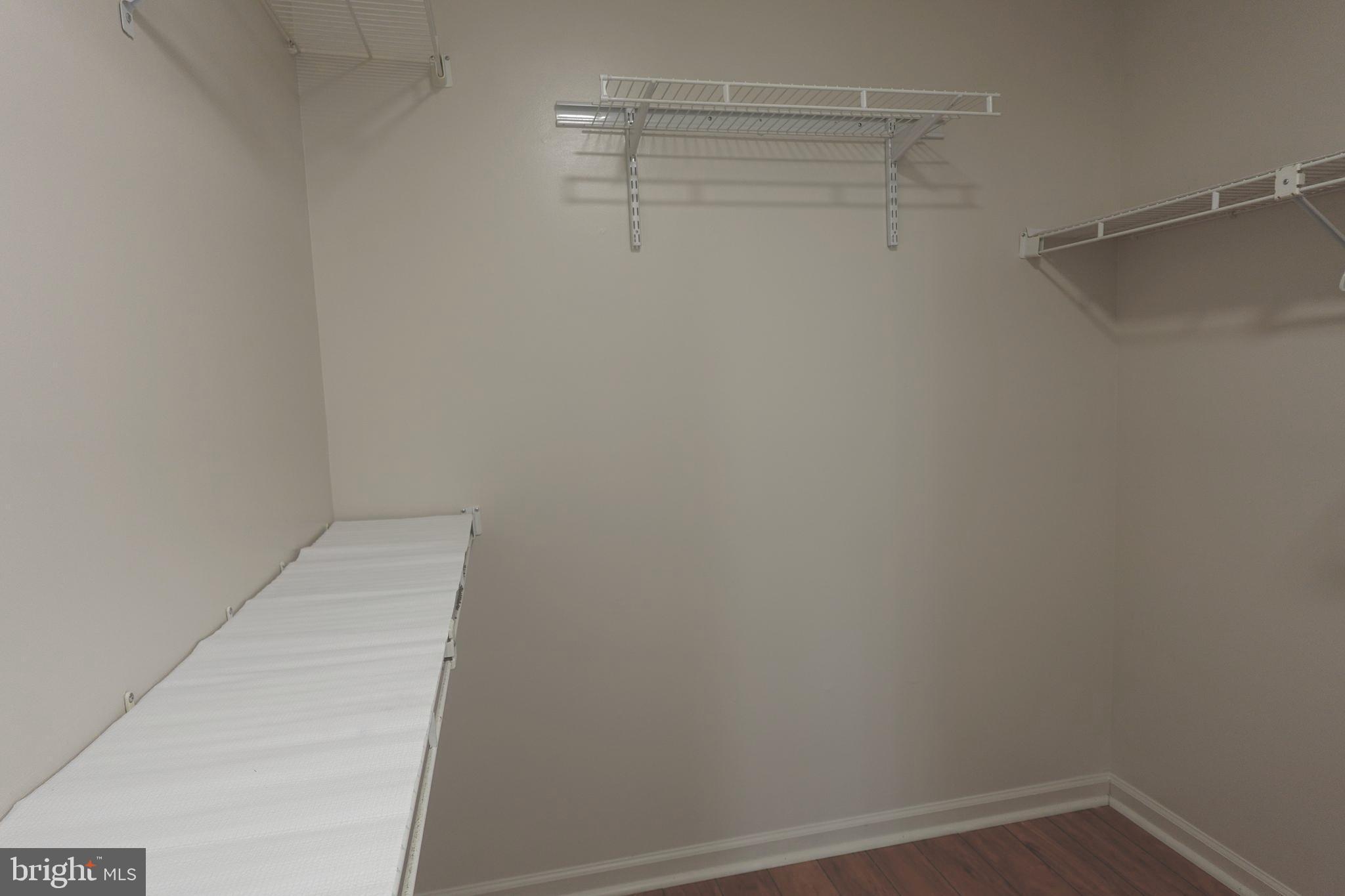 Real estate listing preview #35