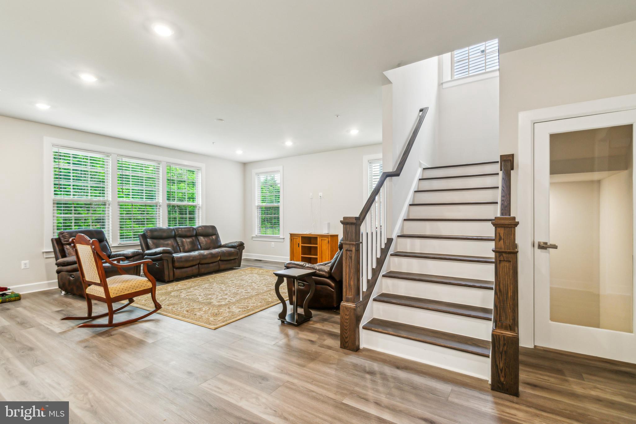 Real estate listing preview #18