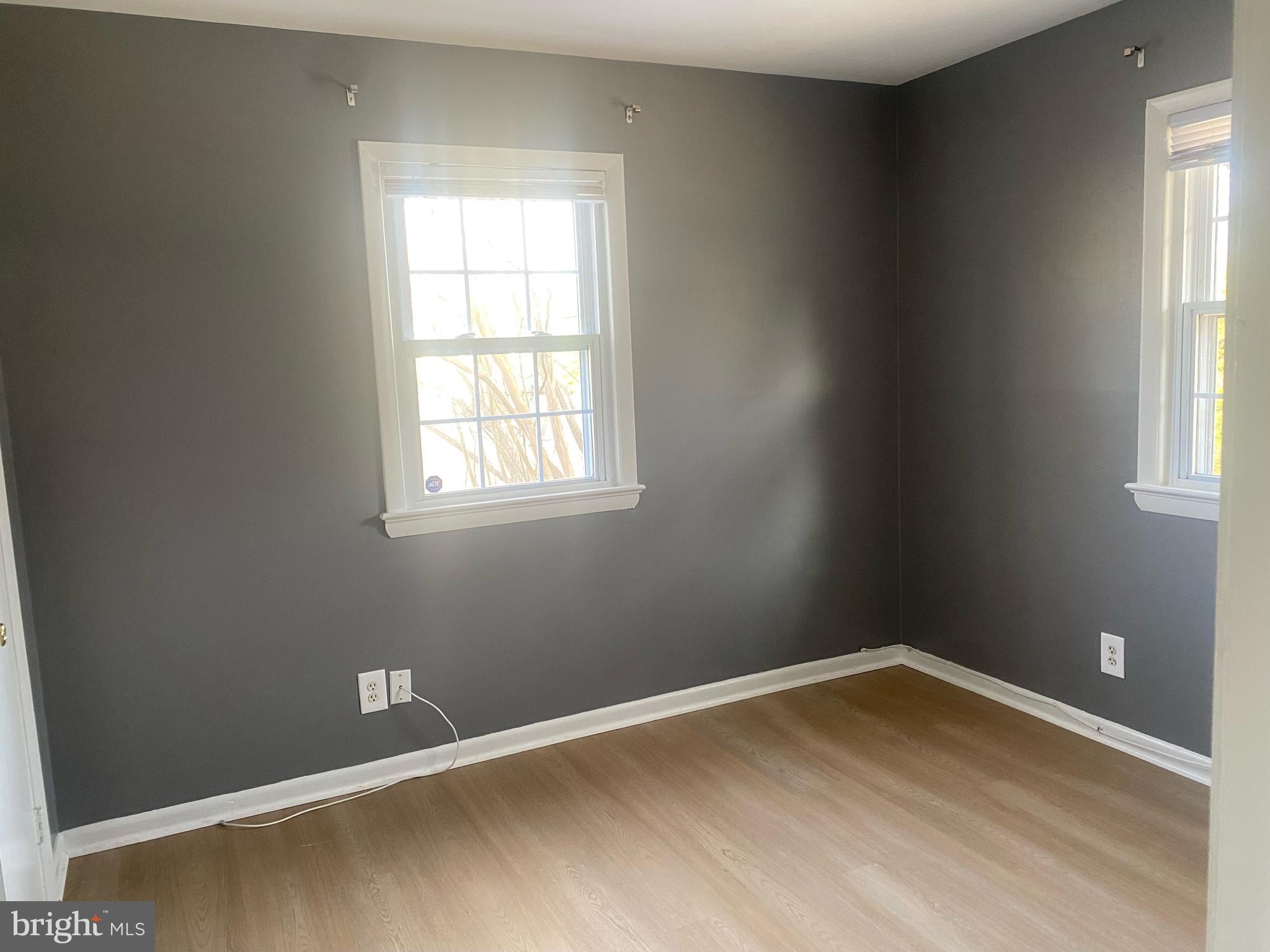 Real estate listing preview #5