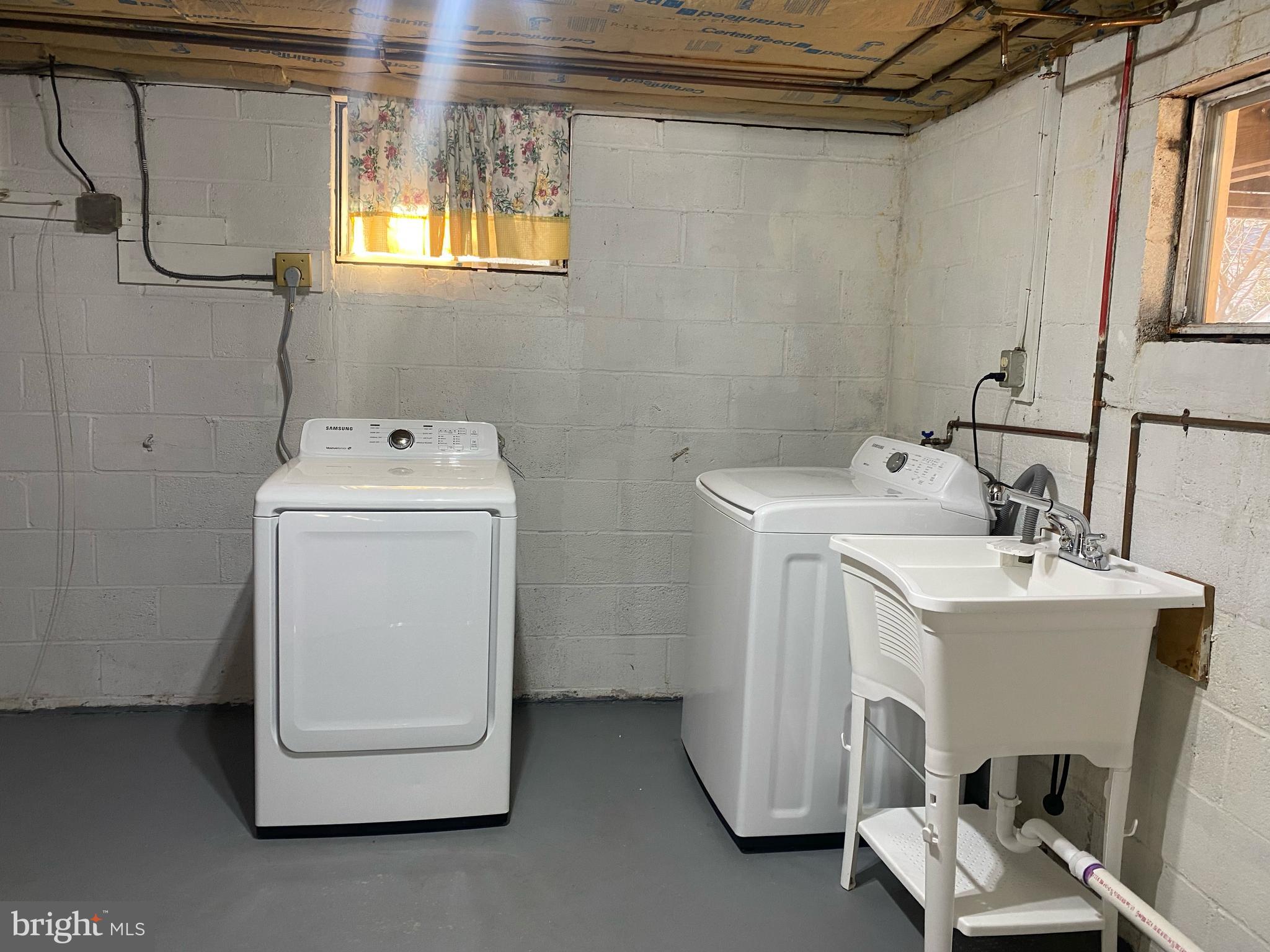 Real estate listing preview #13