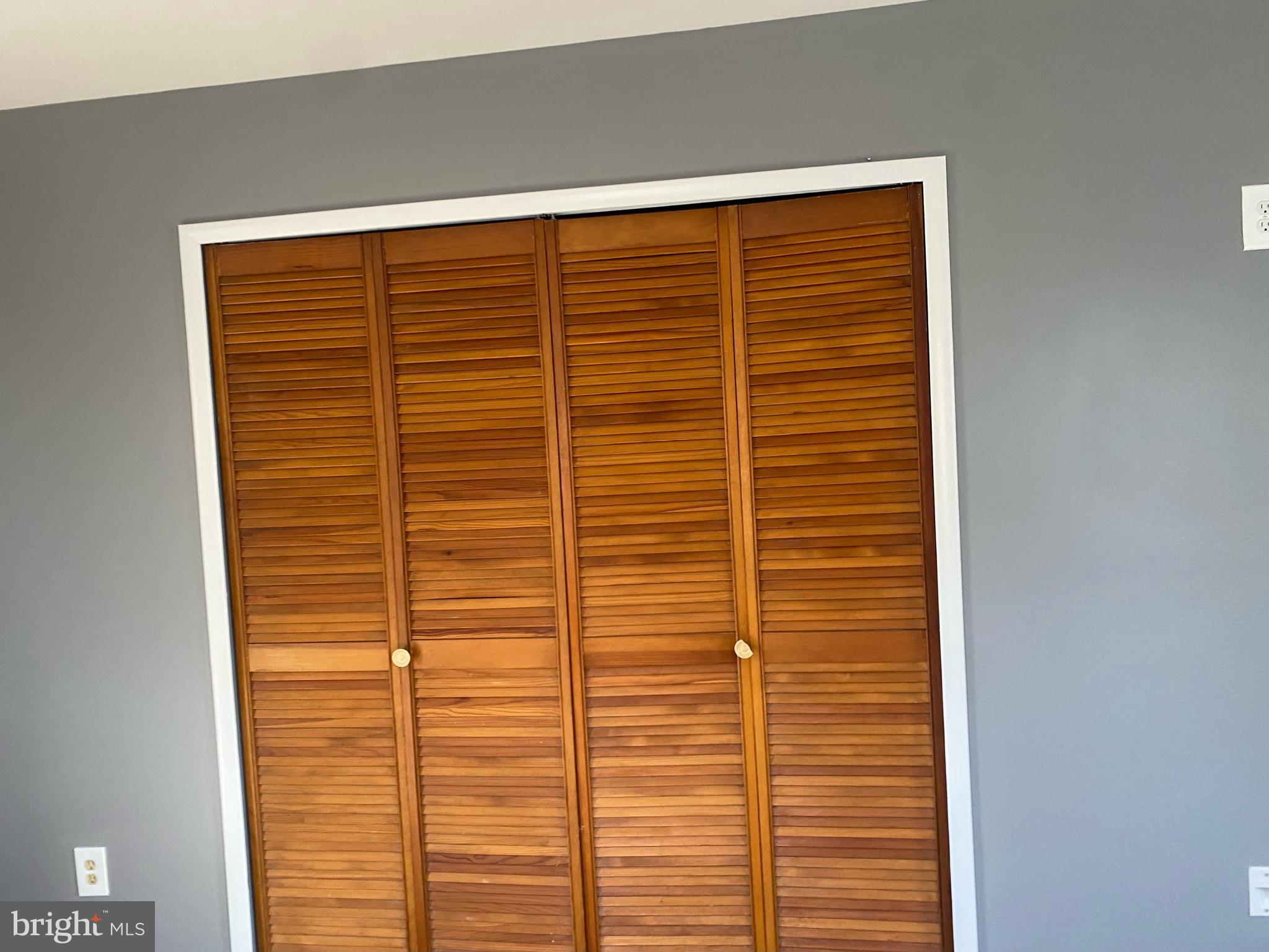 Real estate listing preview #10