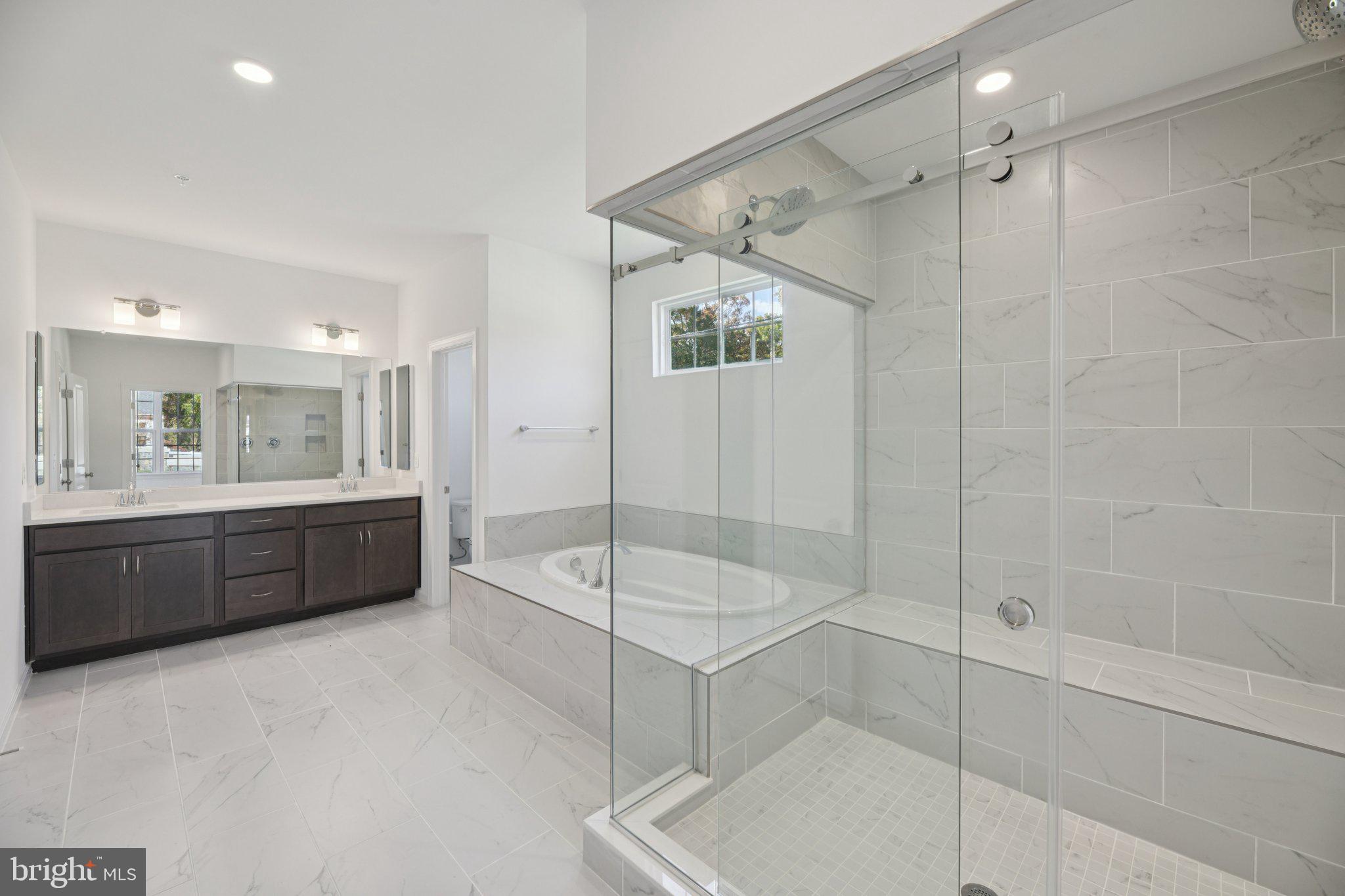 Real estate listing preview #12