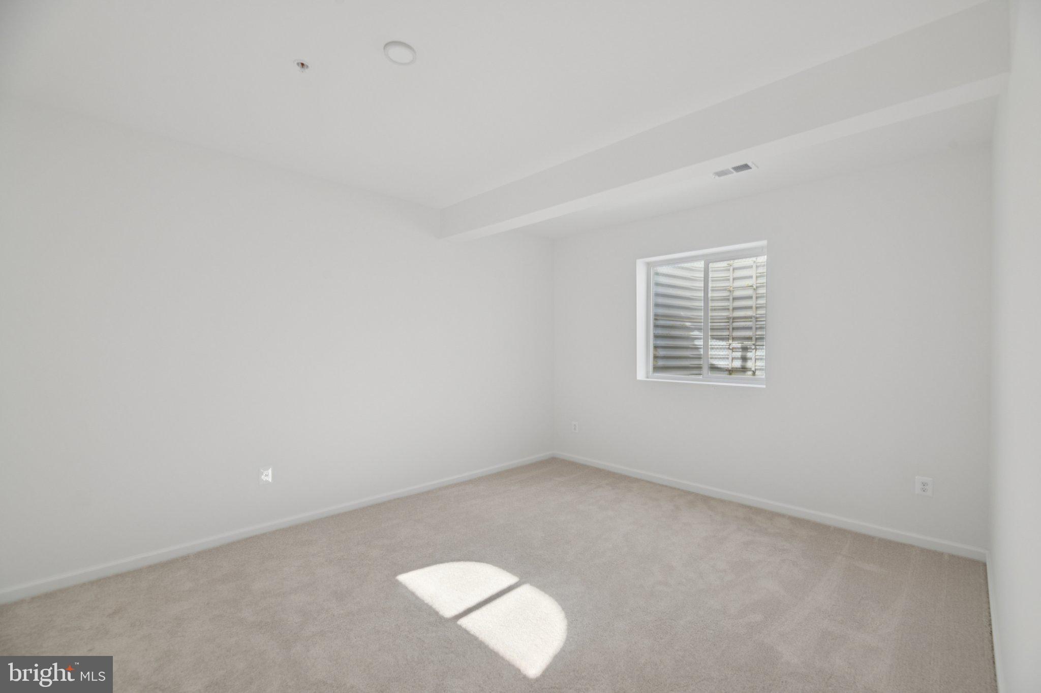 Real estate listing preview #20