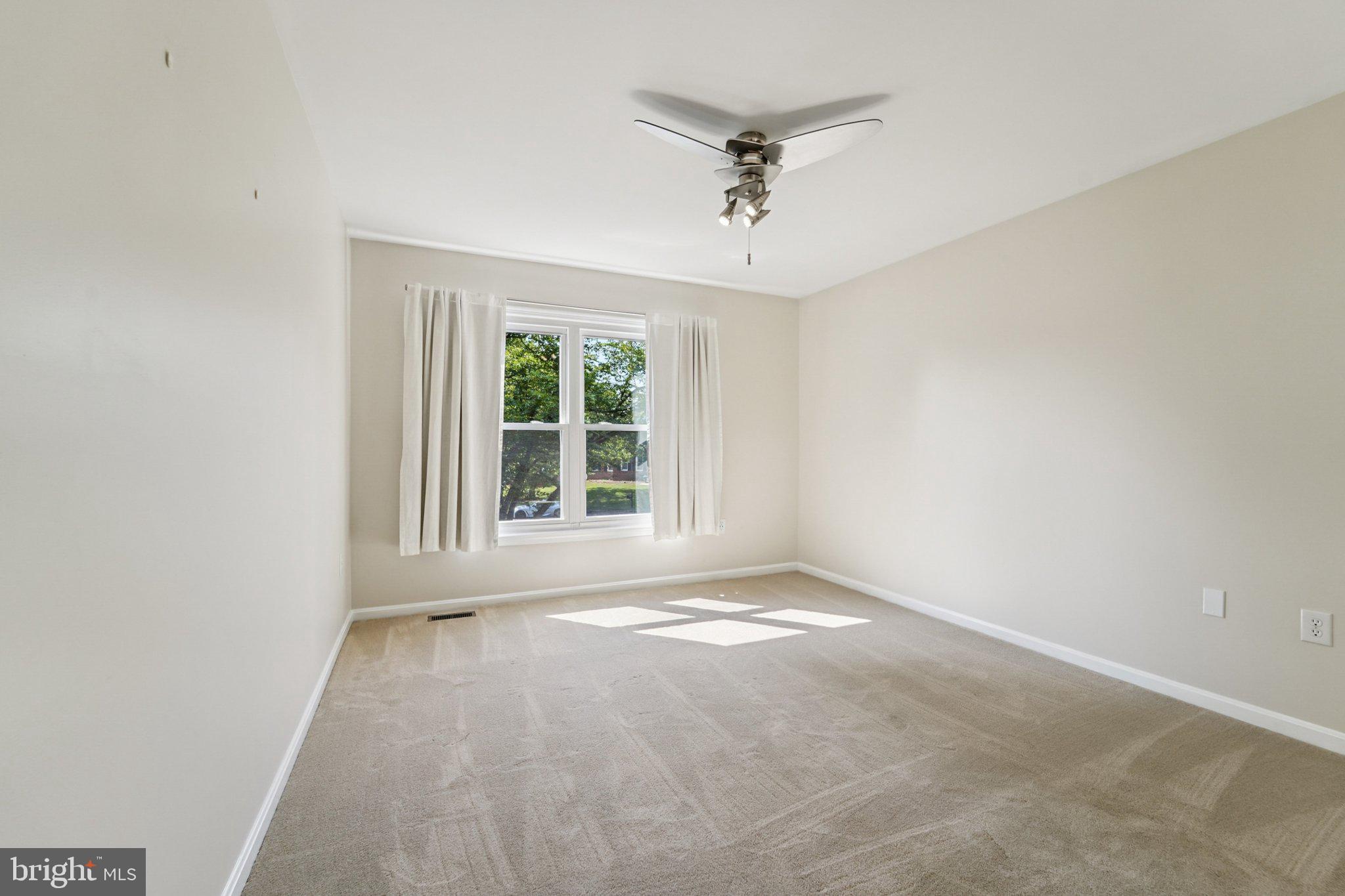 Real estate listing preview #25