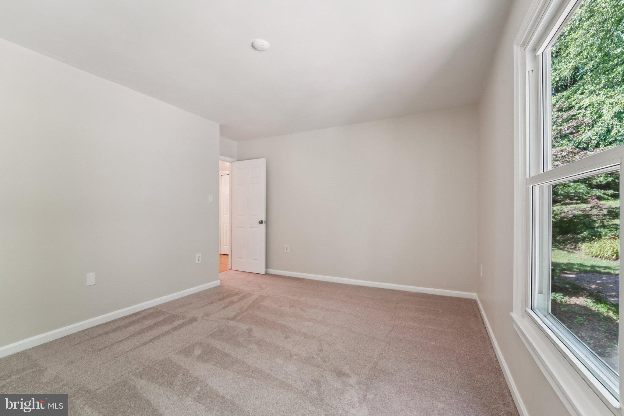 Real estate listing preview #31