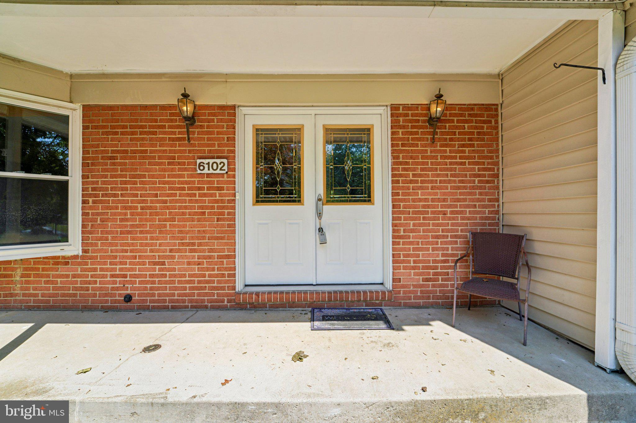 Real estate listing preview #4