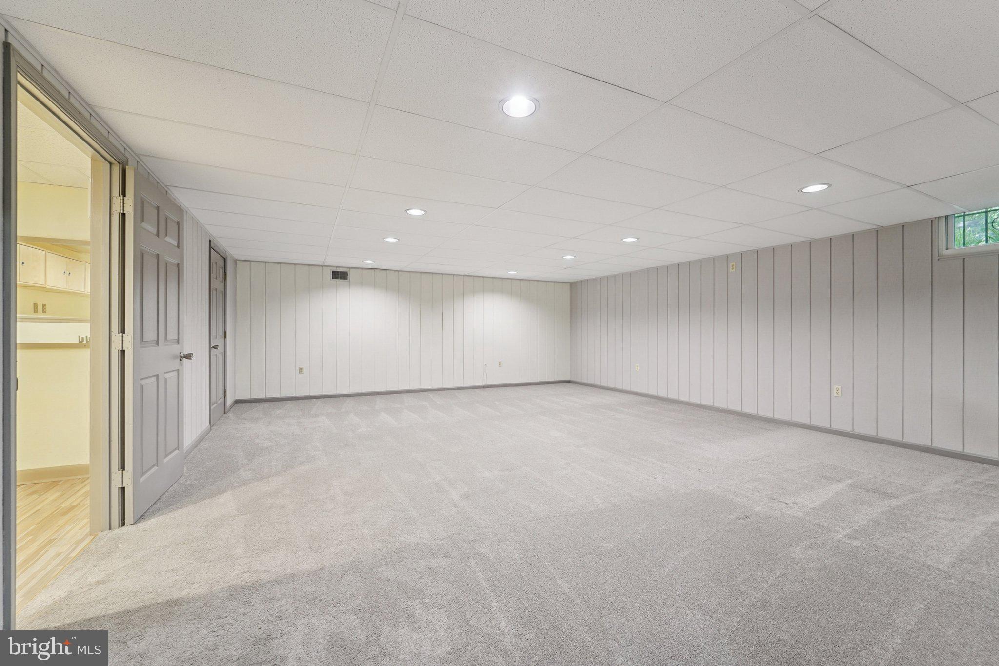 Real estate listing preview #35