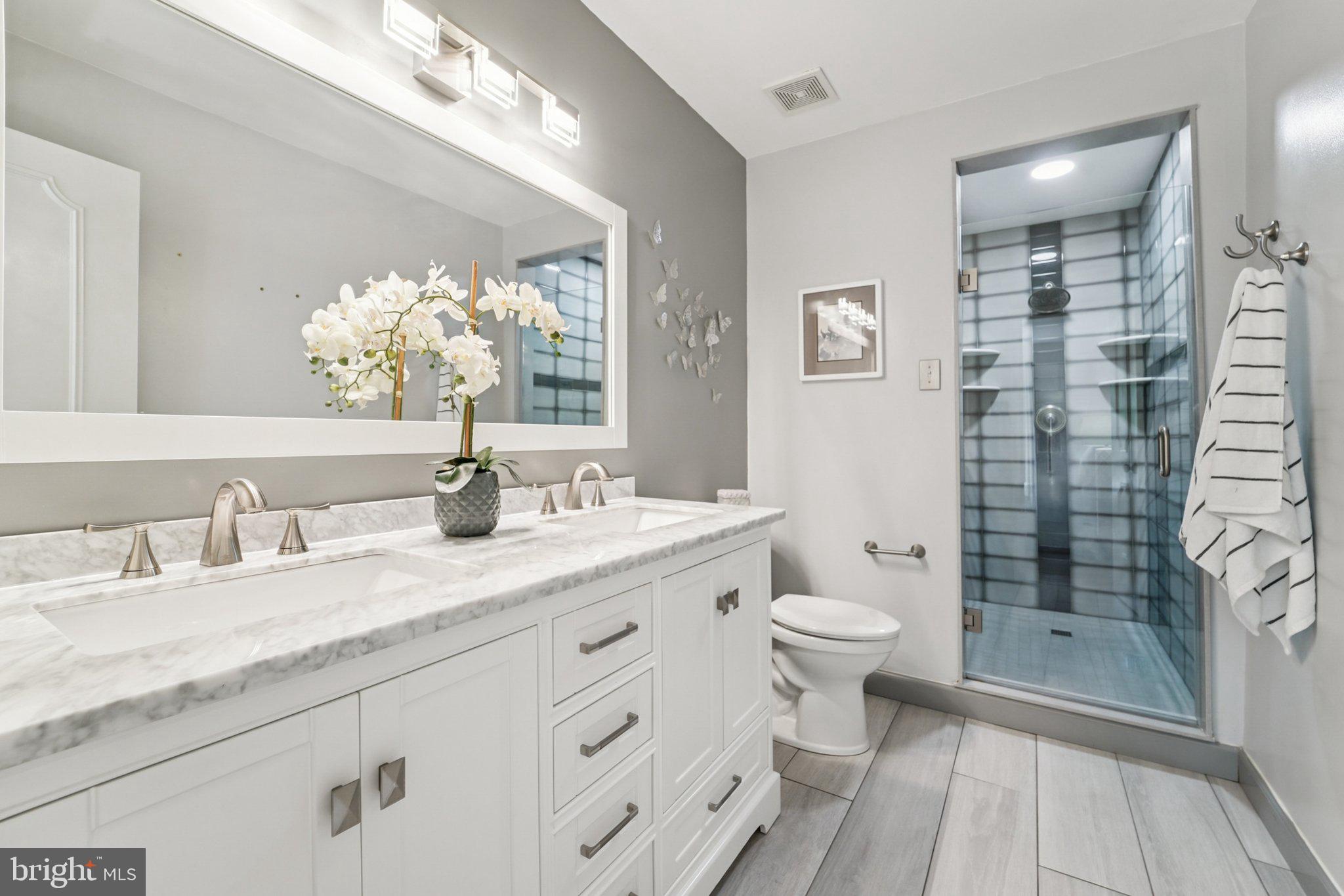 Real estate listing preview #24