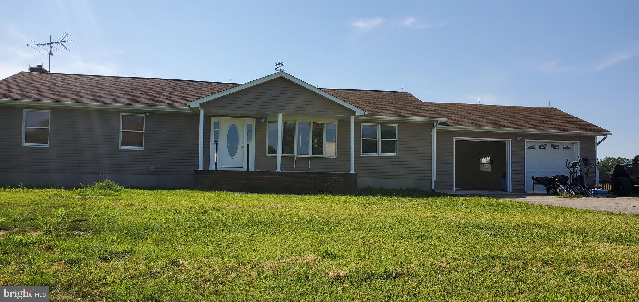 Real estate listing preview #3