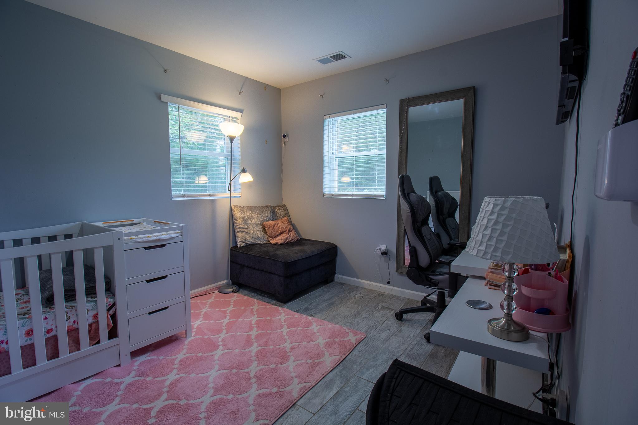 Real estate listing preview #28