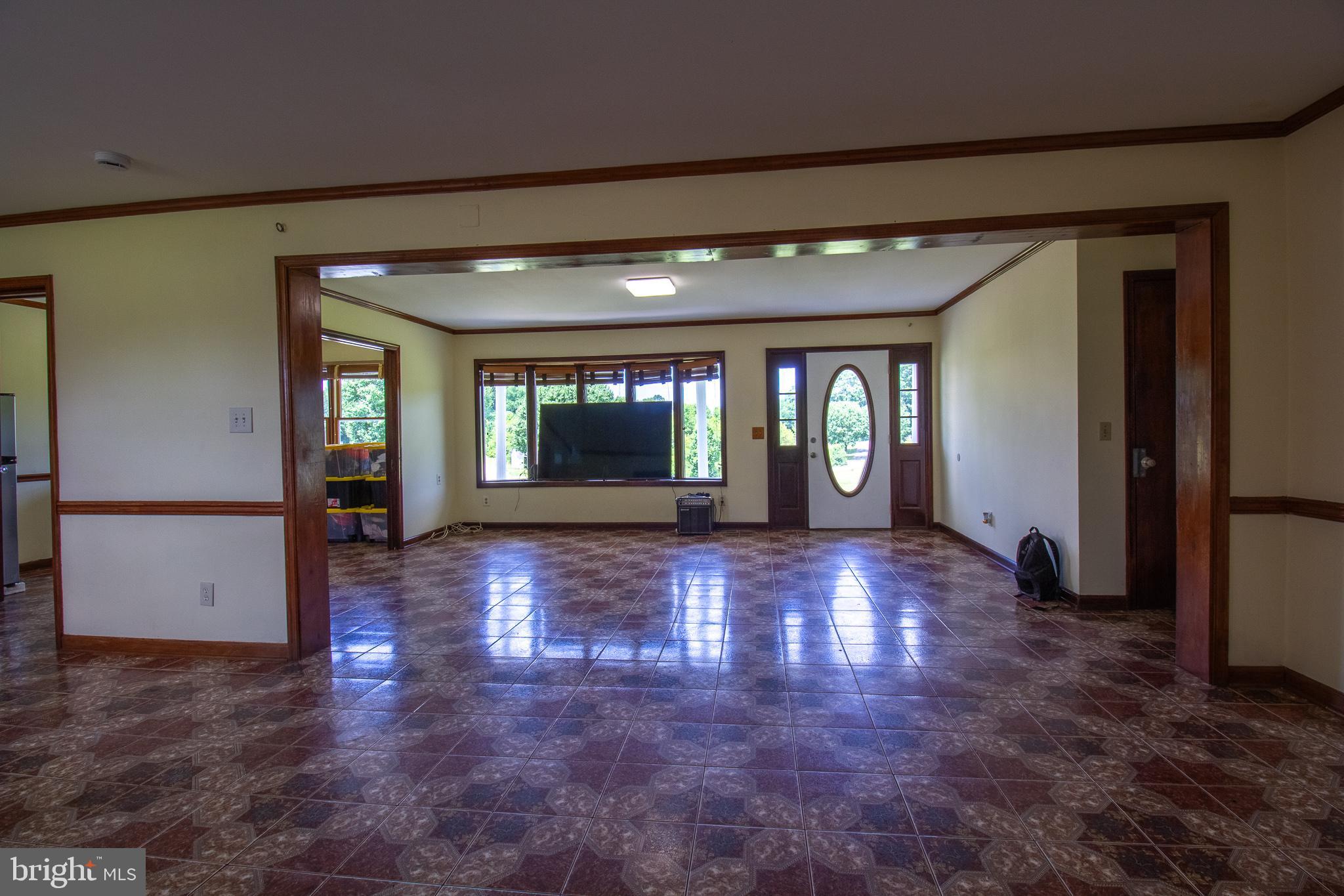 Real estate listing preview #9