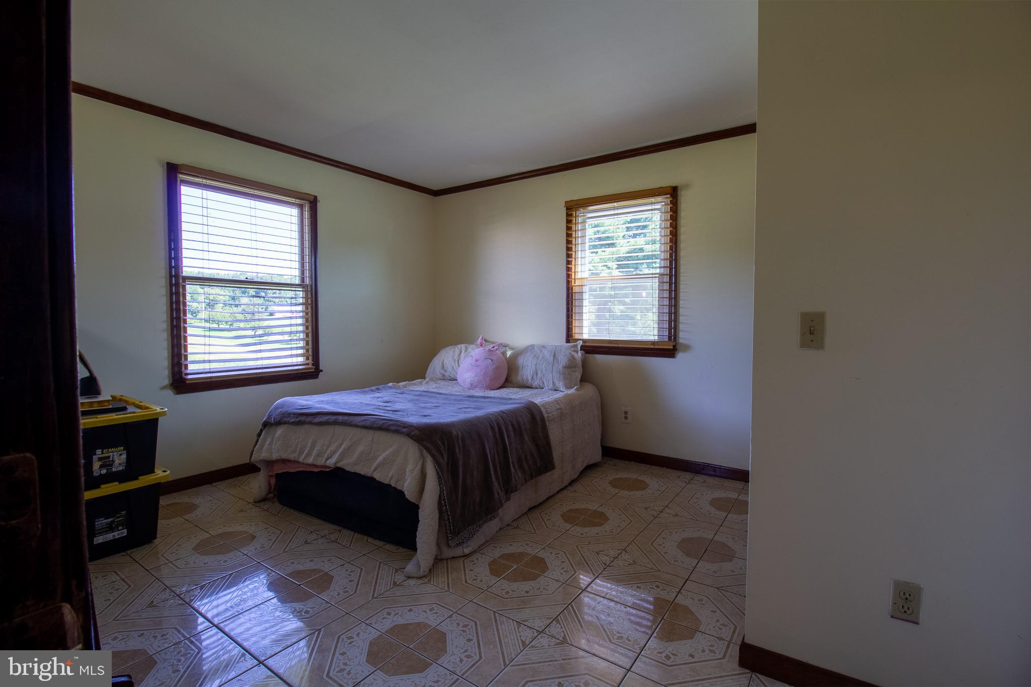 Real estate listing preview #36